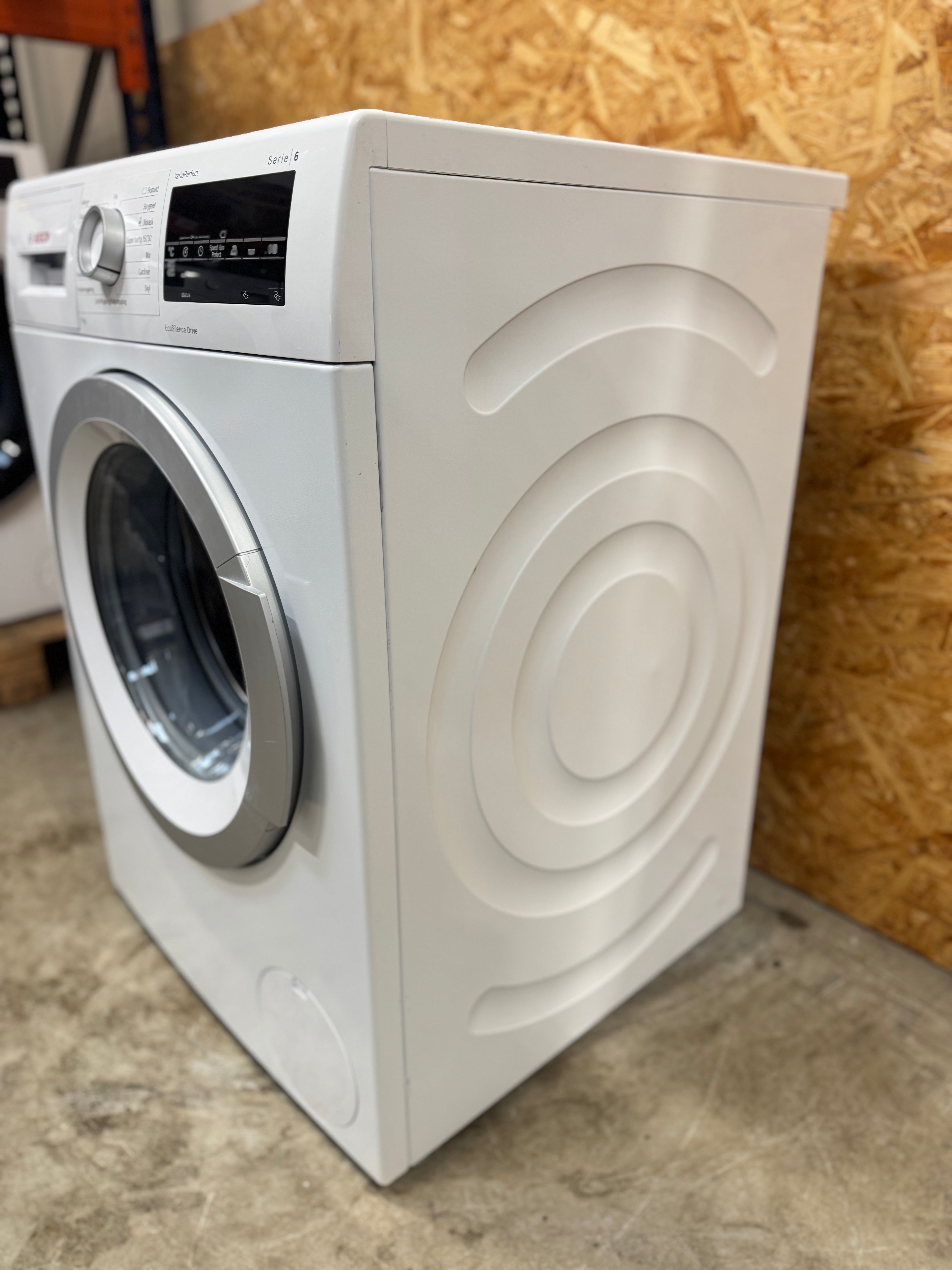 Bosch 9 kg. vaskemaskine WAT284E9SN - D17317