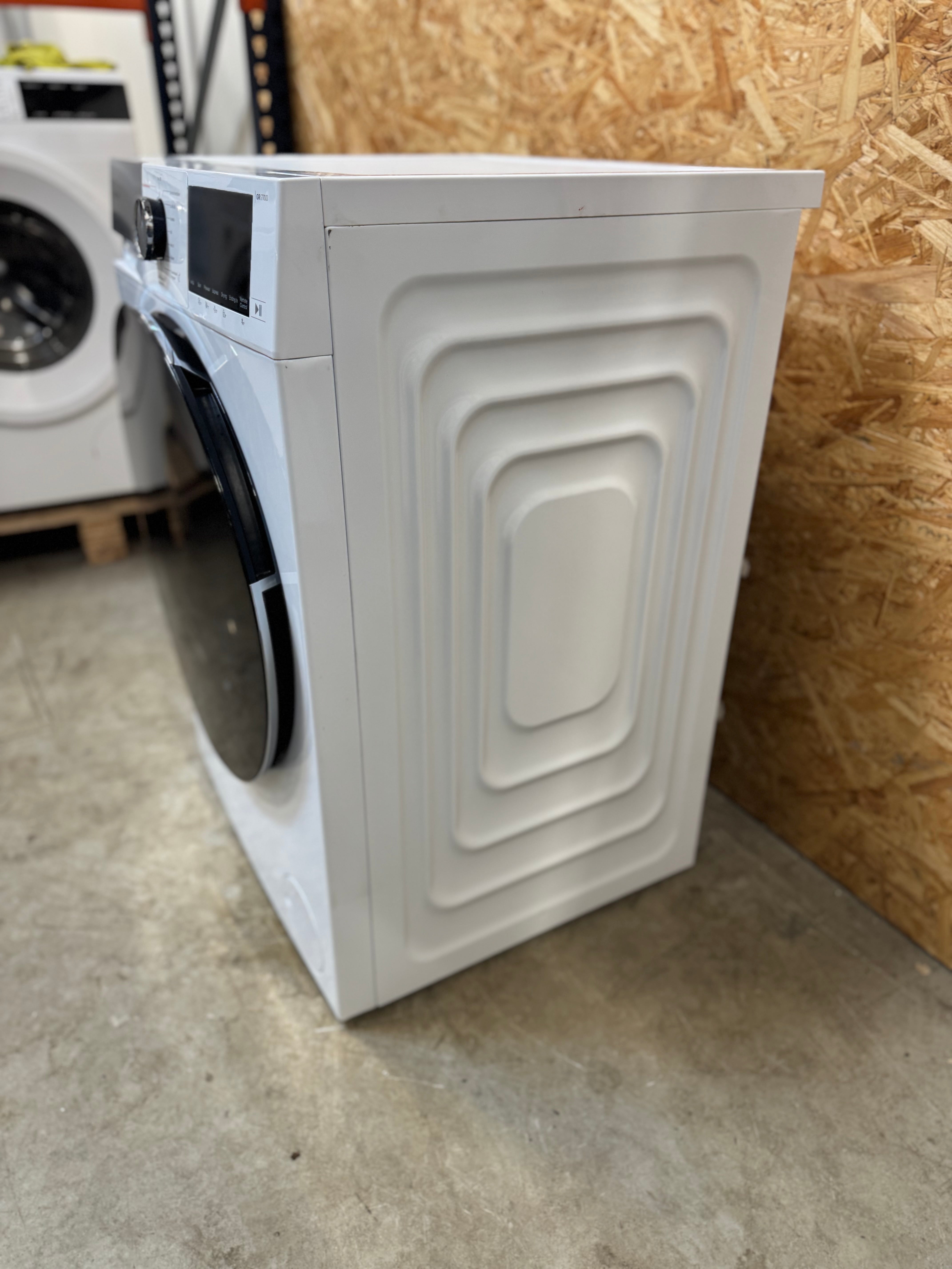 GRUNDIG vaske-tørremaskine GDP5104427W - D15005