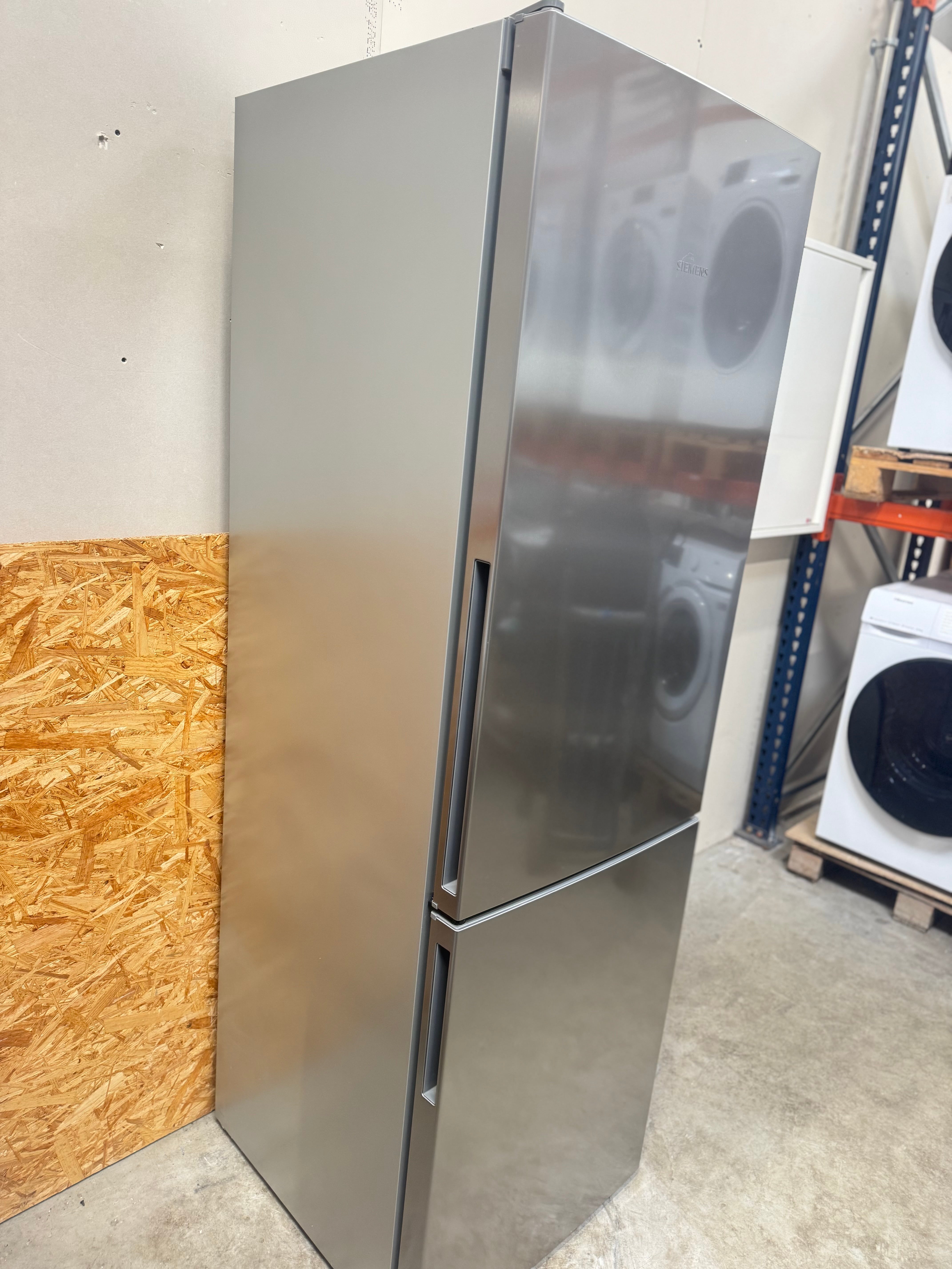 Siemens køle/fryseskab KG36VVI32 - D18295