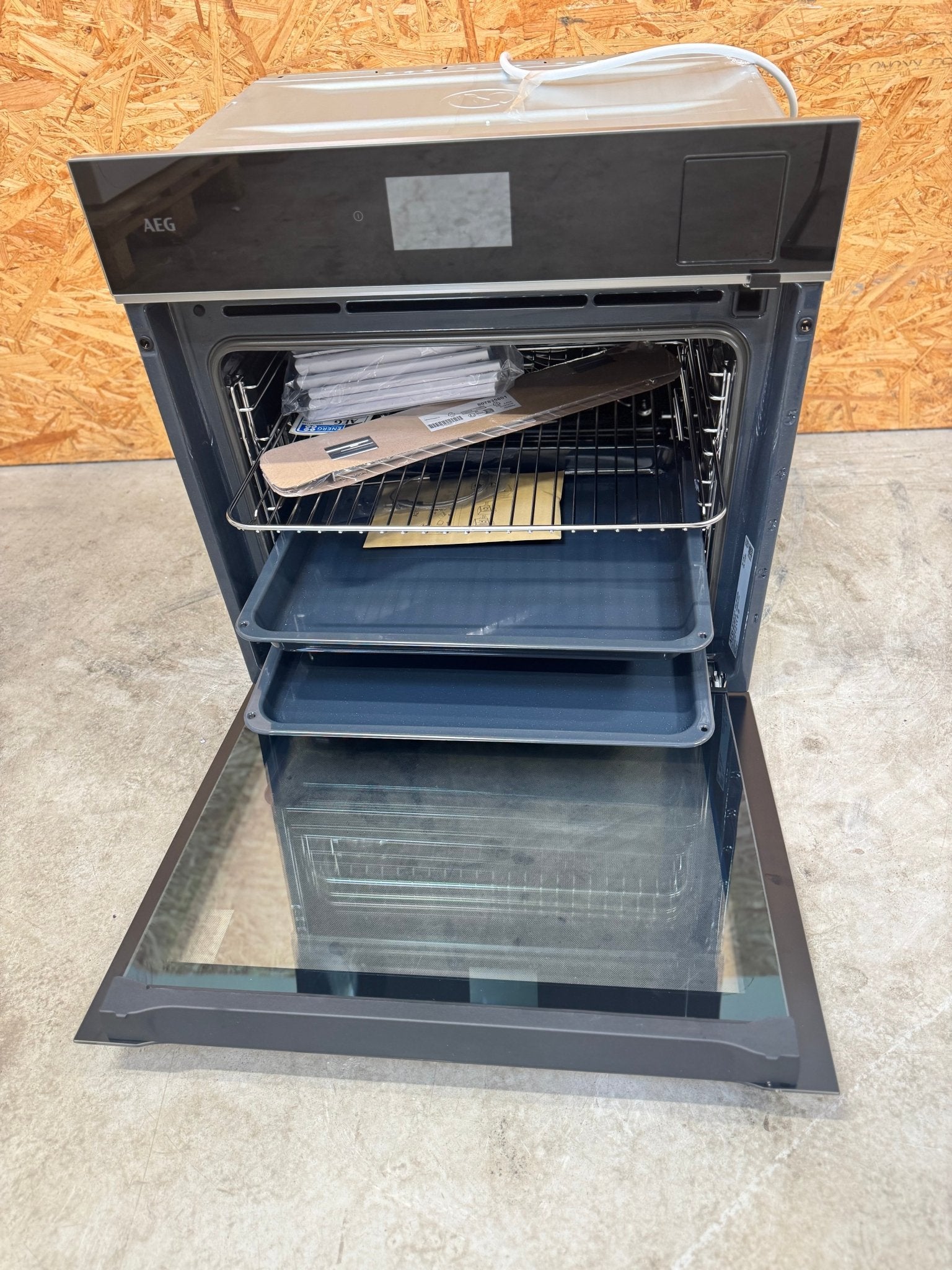 AEG indbygningsovn V8SBP731AB - D16950 - Recirk - D16950