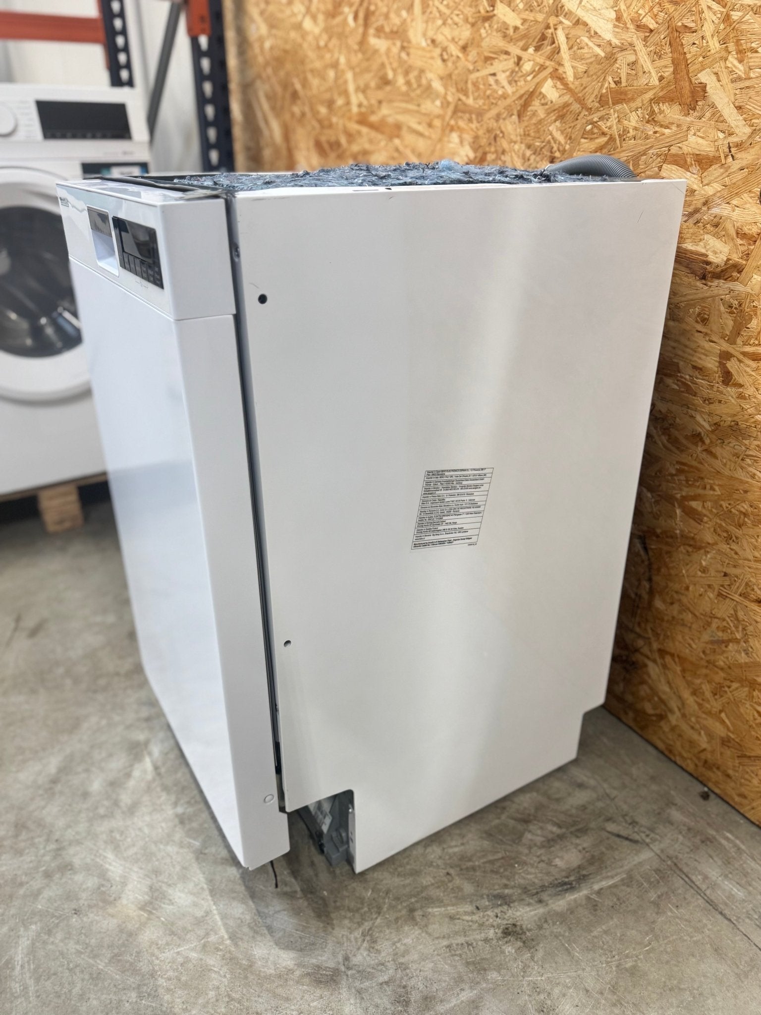 Blomberg 45cm opvaskemaskine GUS28S22W - D16773 - Recirk - D16773