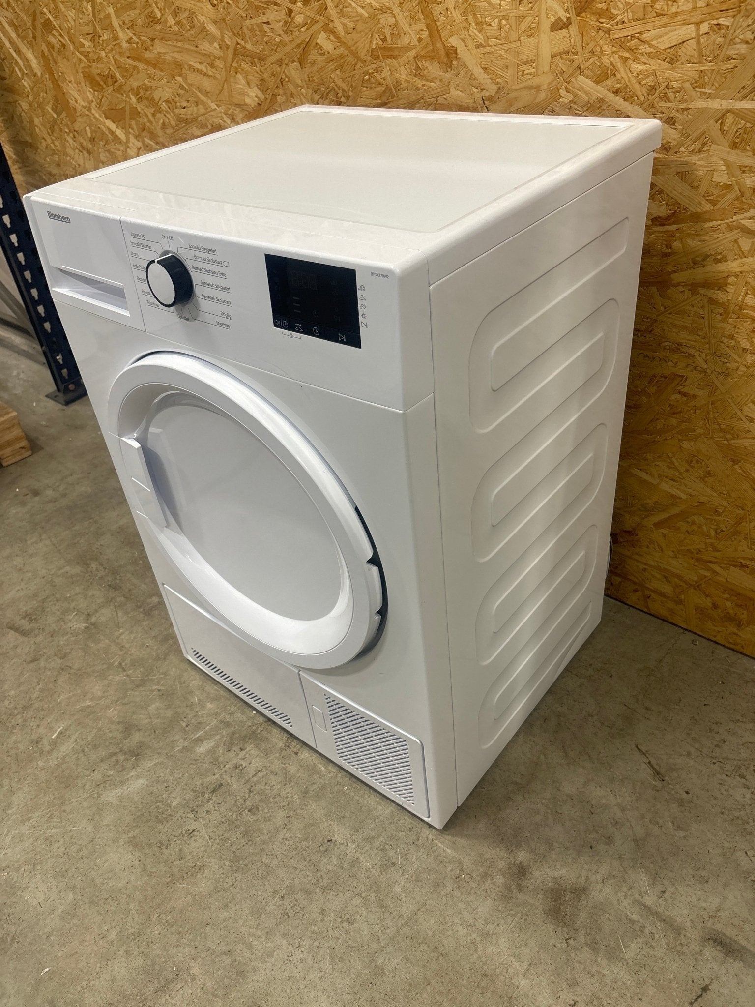 Blomberg Kondenstørretumbler BTGX370W2 - D17706 - Recirk - D17706