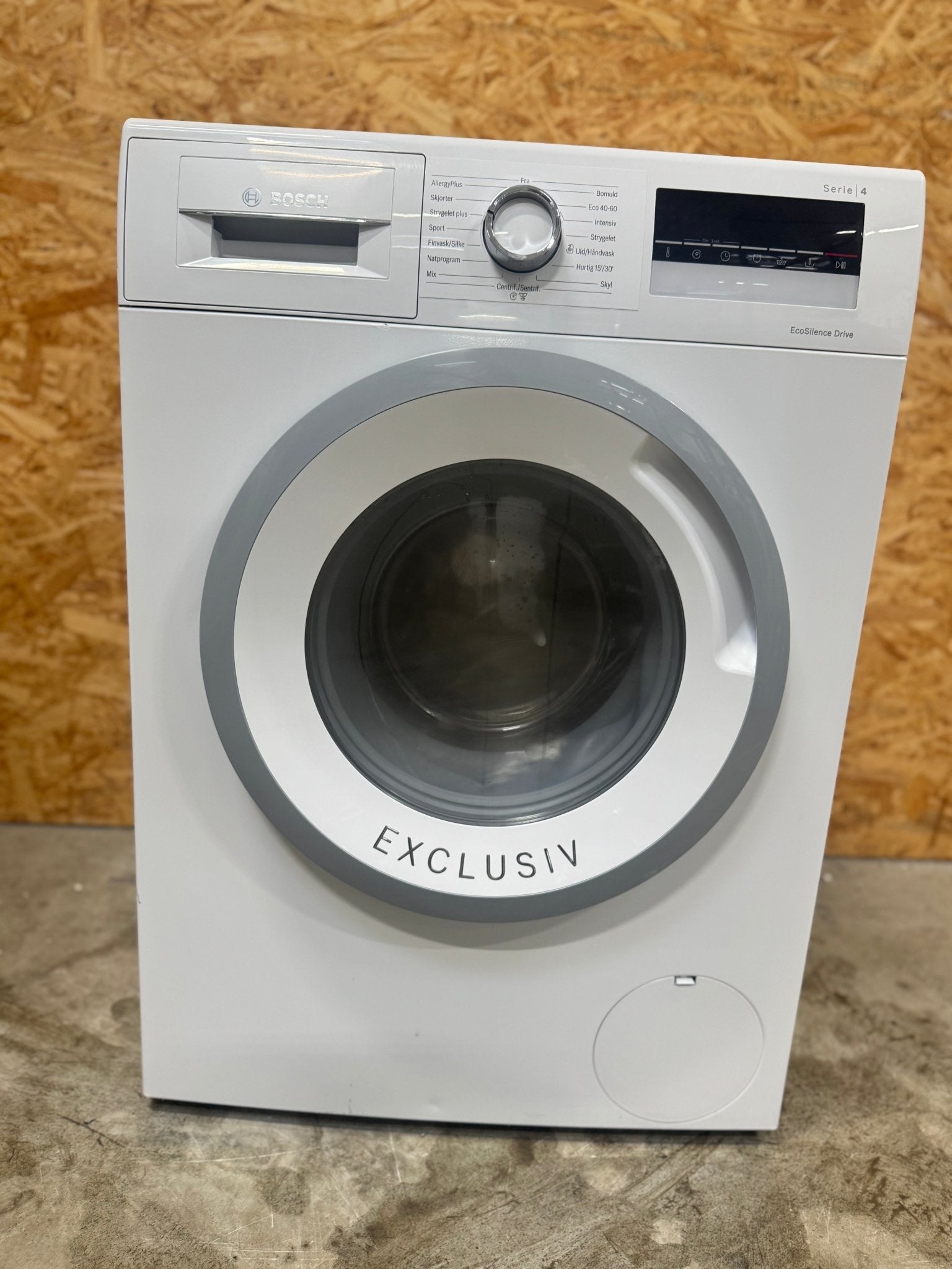Bosch serie 4 vaskemaskine WAN2823PSN - D17045 - Recirk - D17045