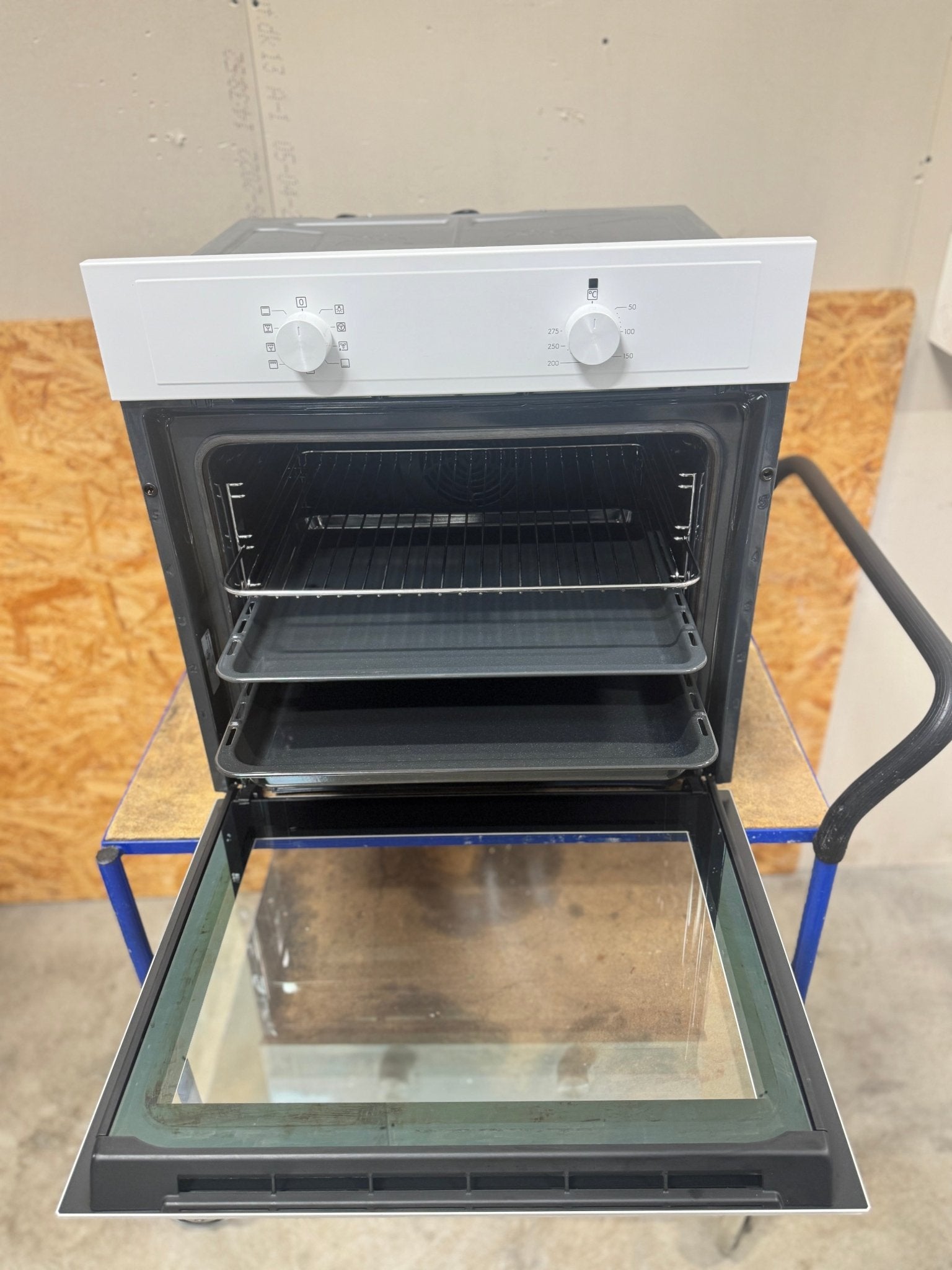 Electrolux indbygningsovn COB100W - D17081 - Recirk - D17081