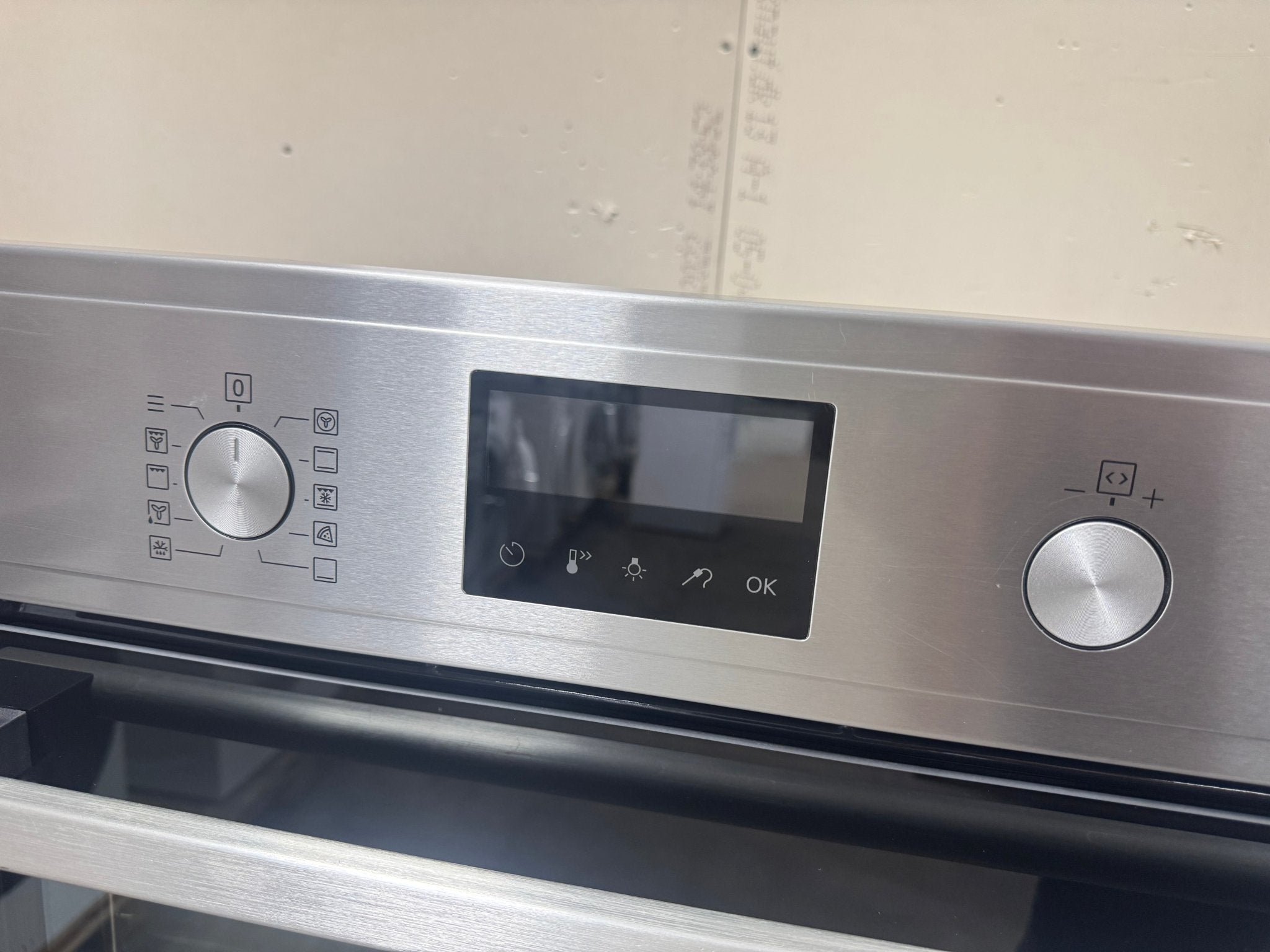 Electrolux Indbygningsovn COP802X - D17857 - Recirk - D17857