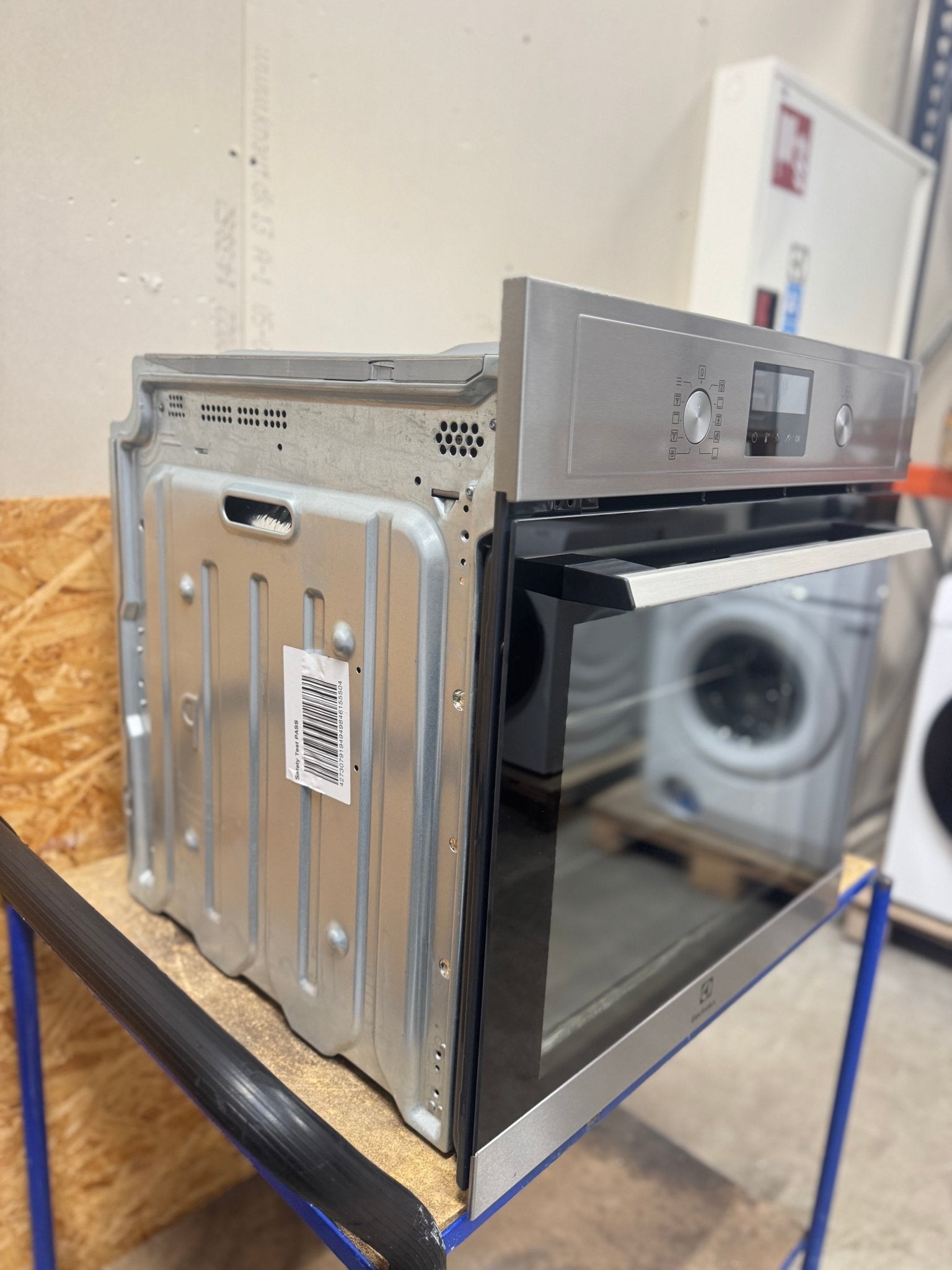 Electrolux Indbygningsovn COP802X - D17857 - Recirk - D17857
