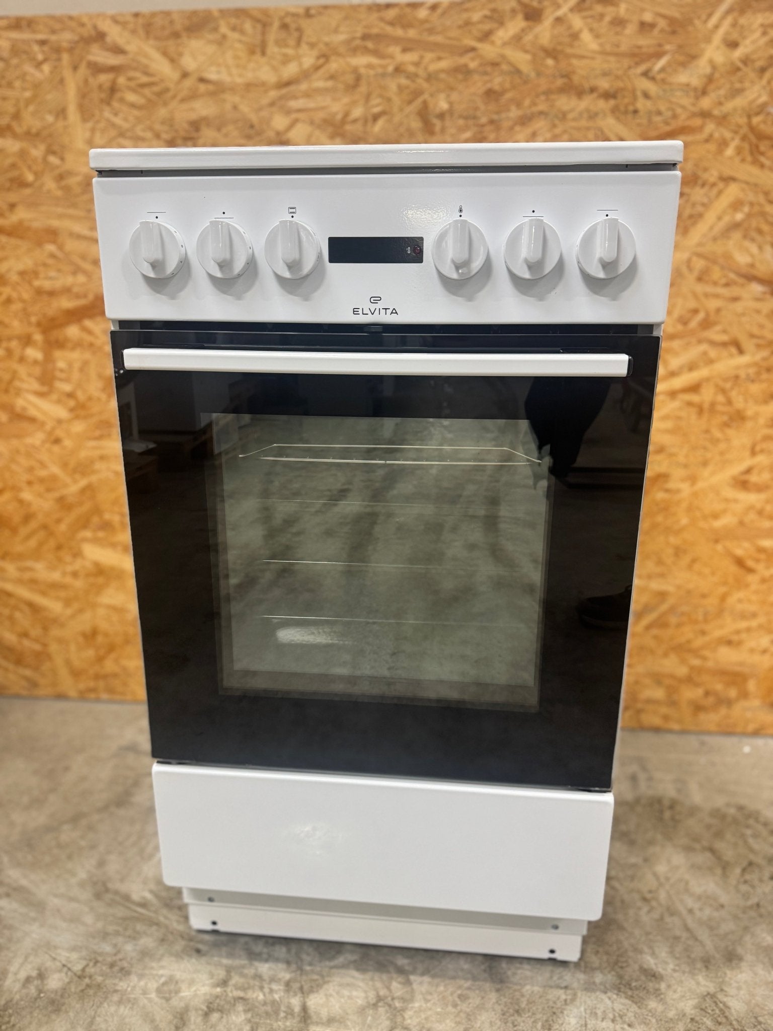 Elvita 50 cm keramisk komfur CCS45405VN - E1 - D17157 - Recirk - D17157