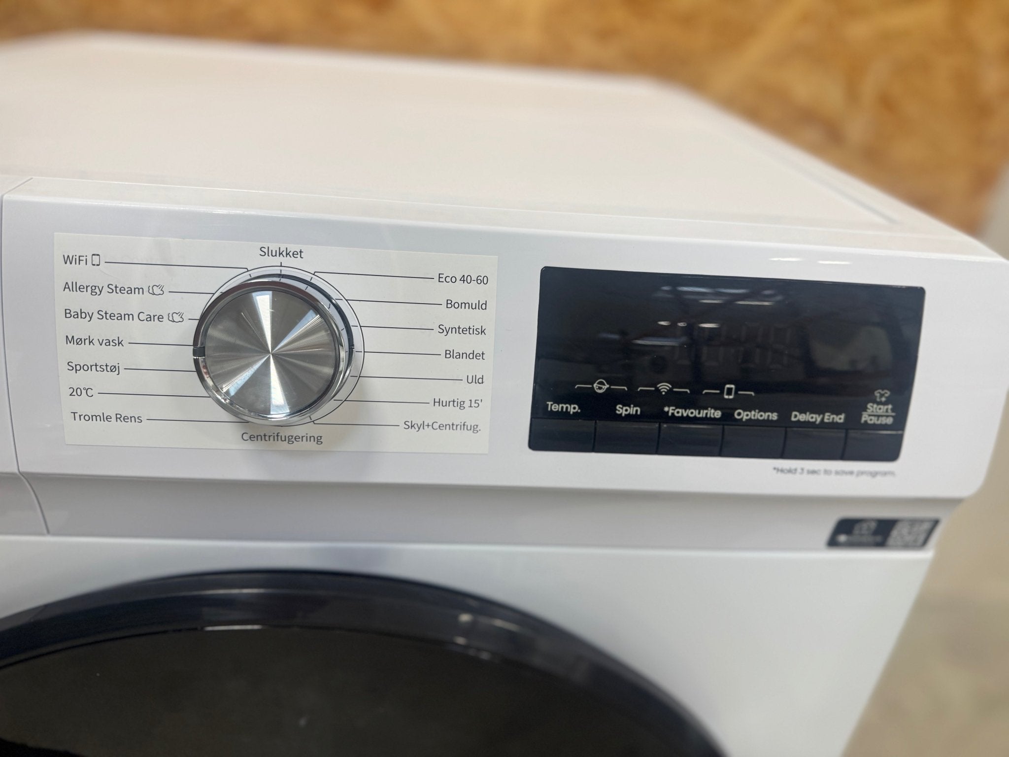 Hisense 10 kg. vaskemaskine WF3Q1043BW - D17345 - Recirk - D17345