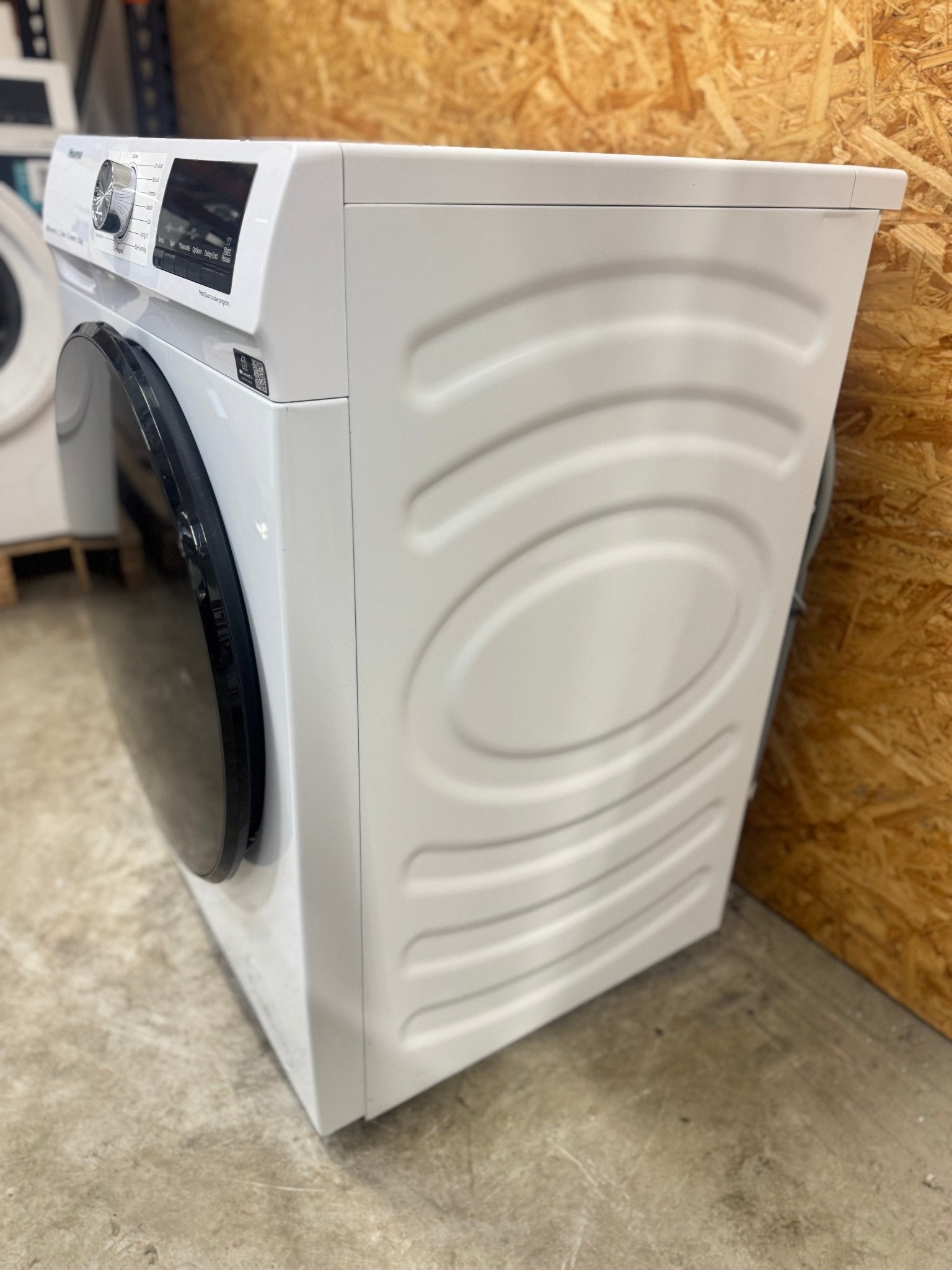Hisense 10 kg. vaskemaskine WF3Q1043BW - D17345 - Recirk - D17345