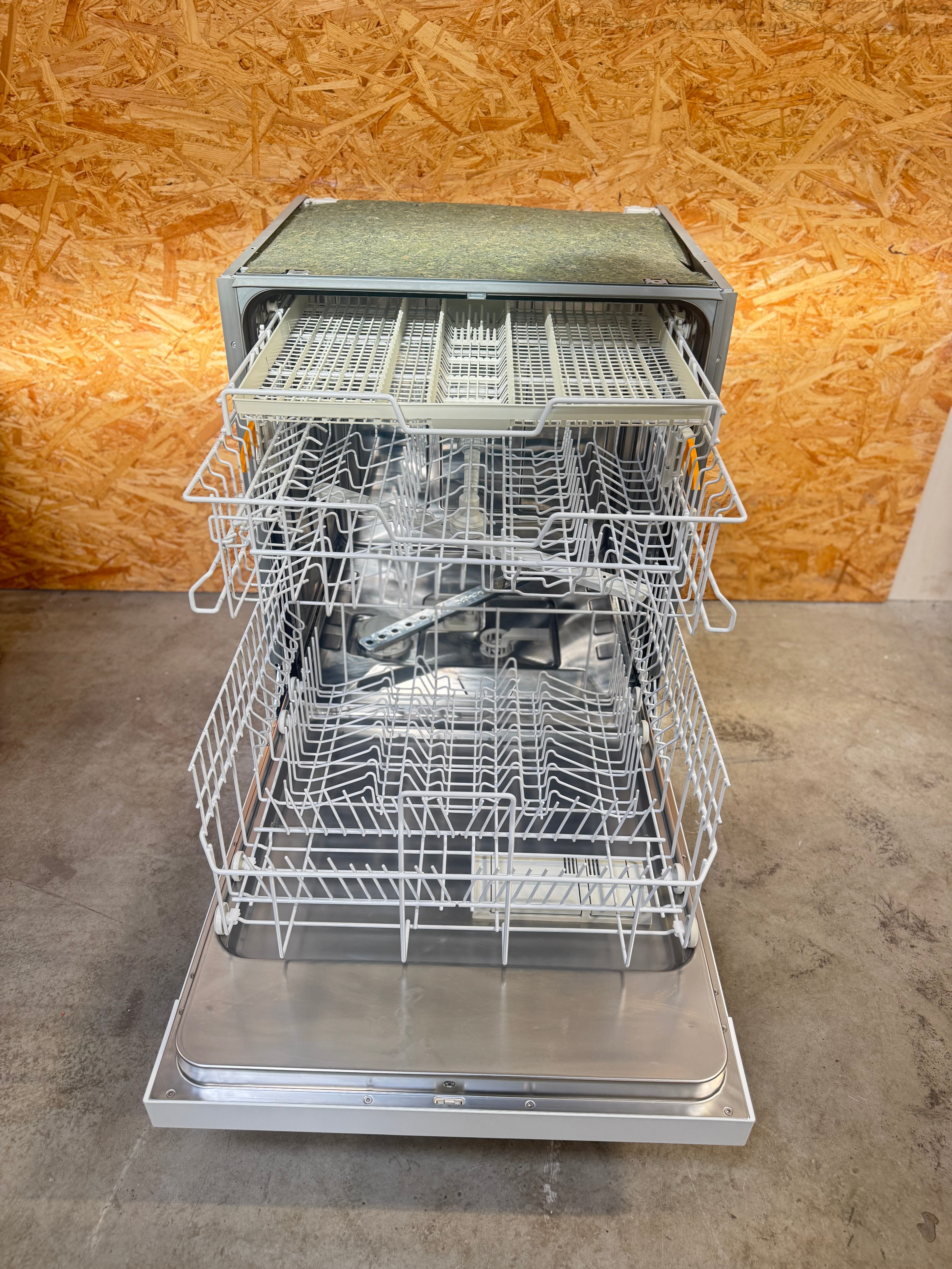 Miele opvaskemaskine G4240SCU - D18615