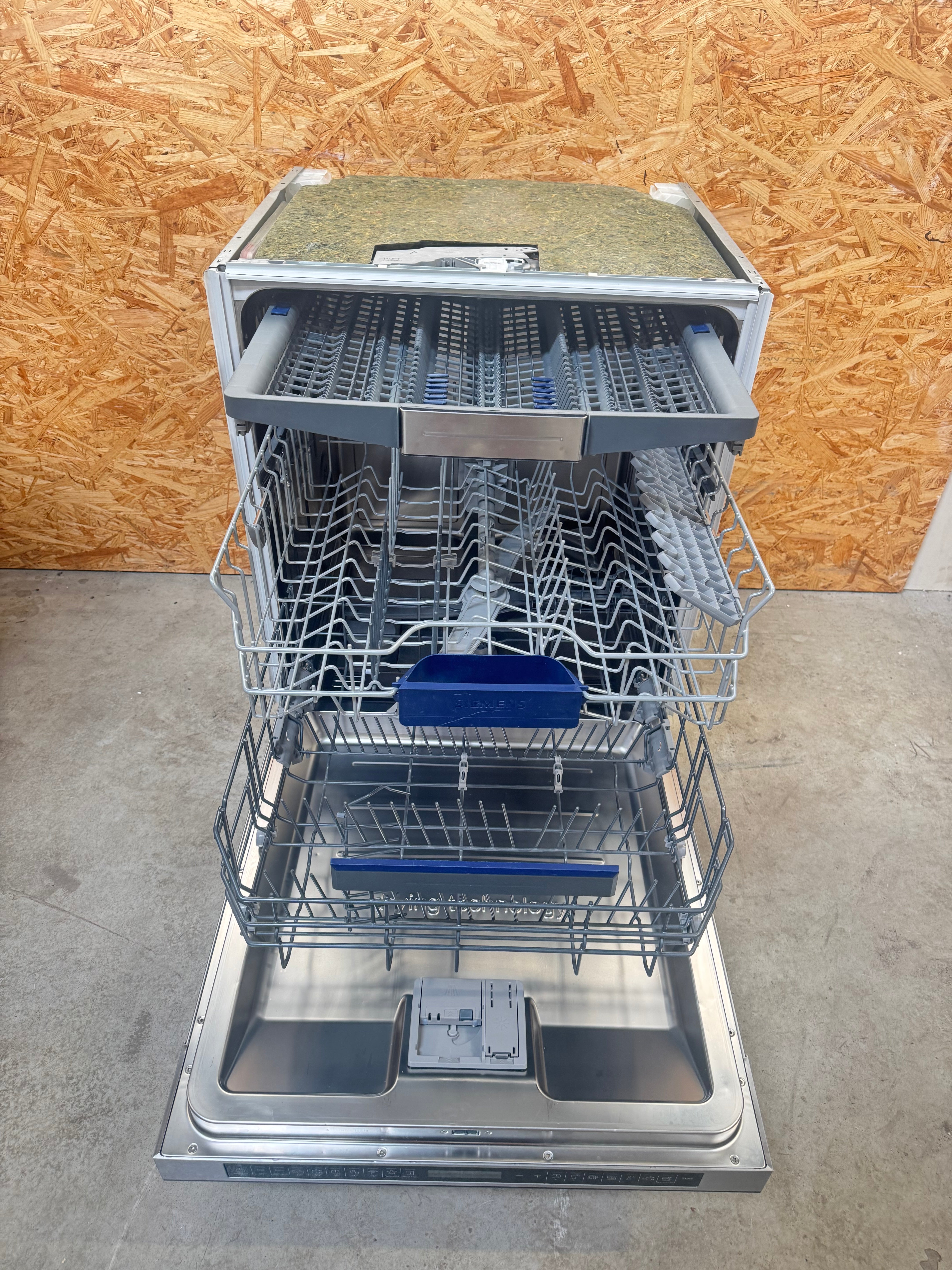 Siemens iQ700 opvaskemaskine SN47YS01CS - D18433
