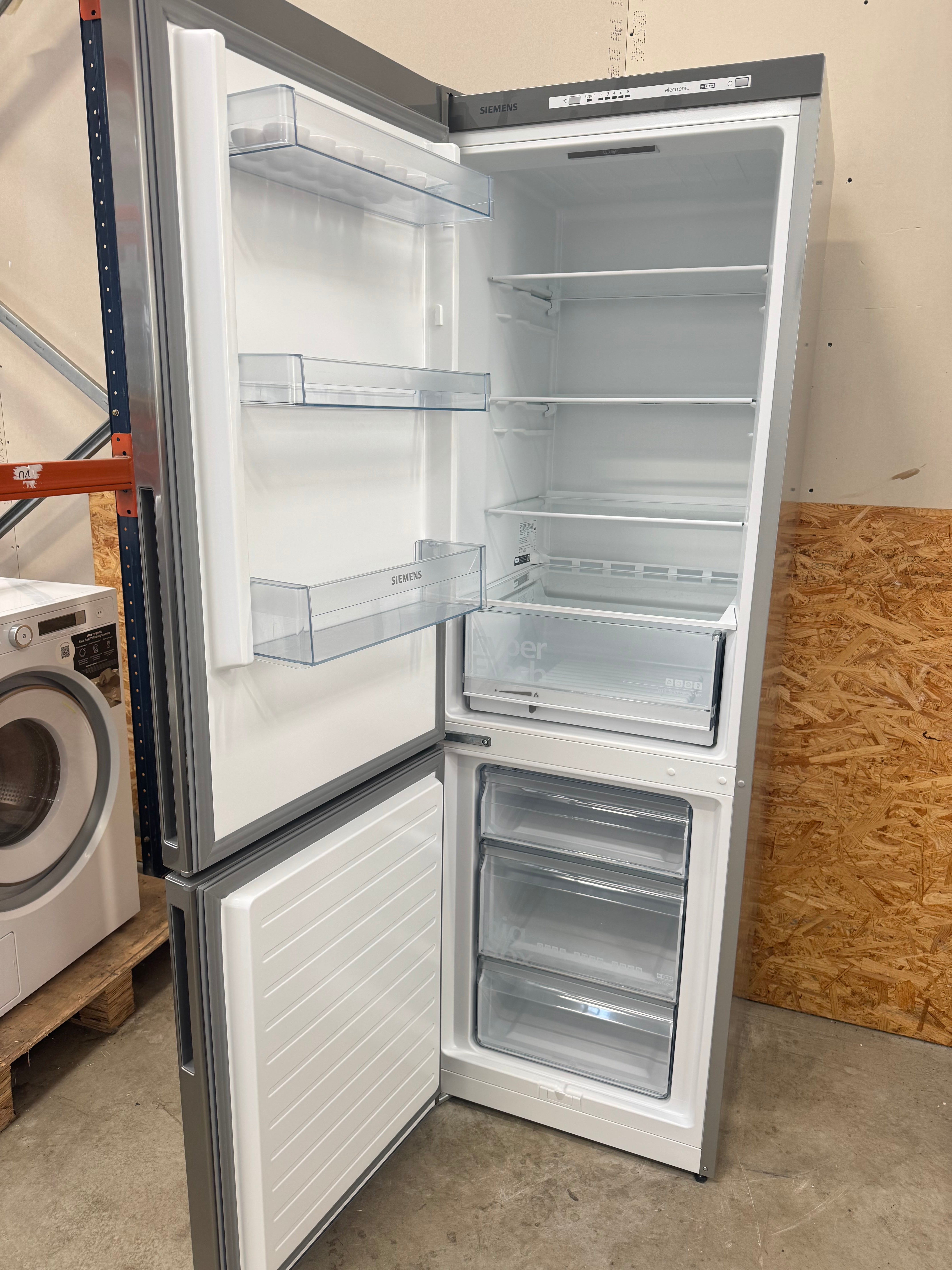 Siemens køle/fryseskab KG36VVI32 - D18730