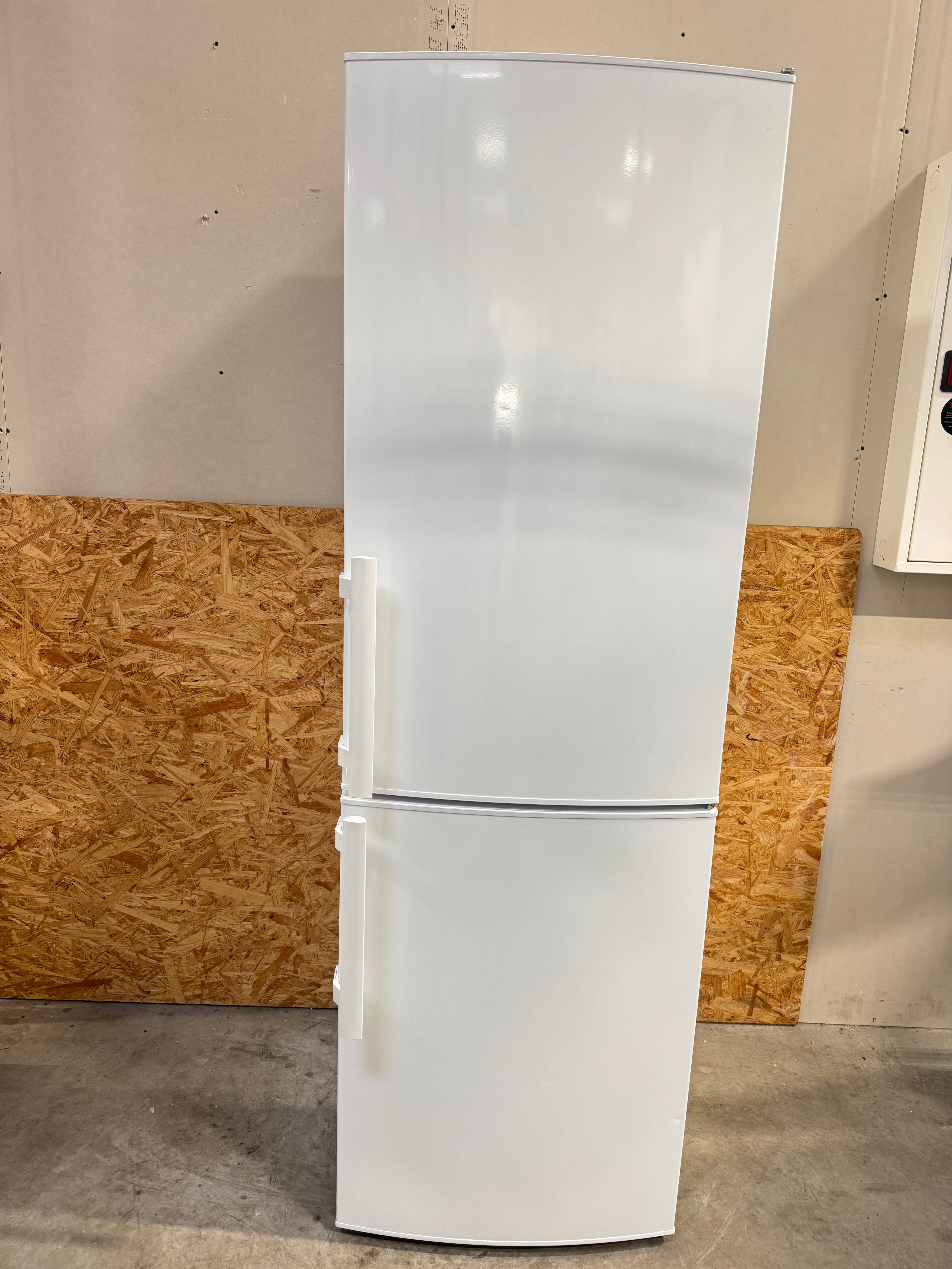 AEG køle/fryseskab S53420CNW2 - D18205
