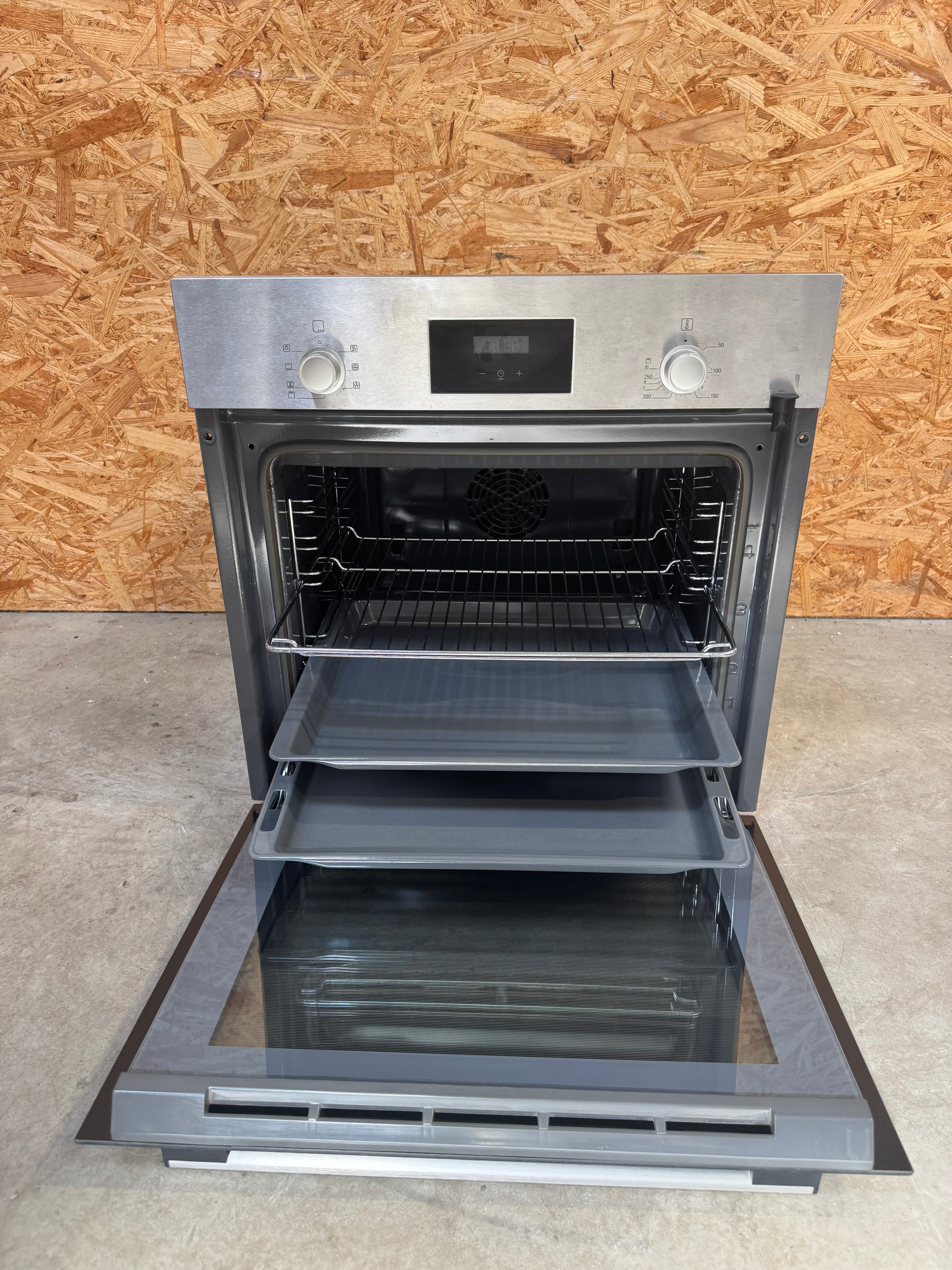 Bosch indbygningsovn HBF113BR0S - D18896