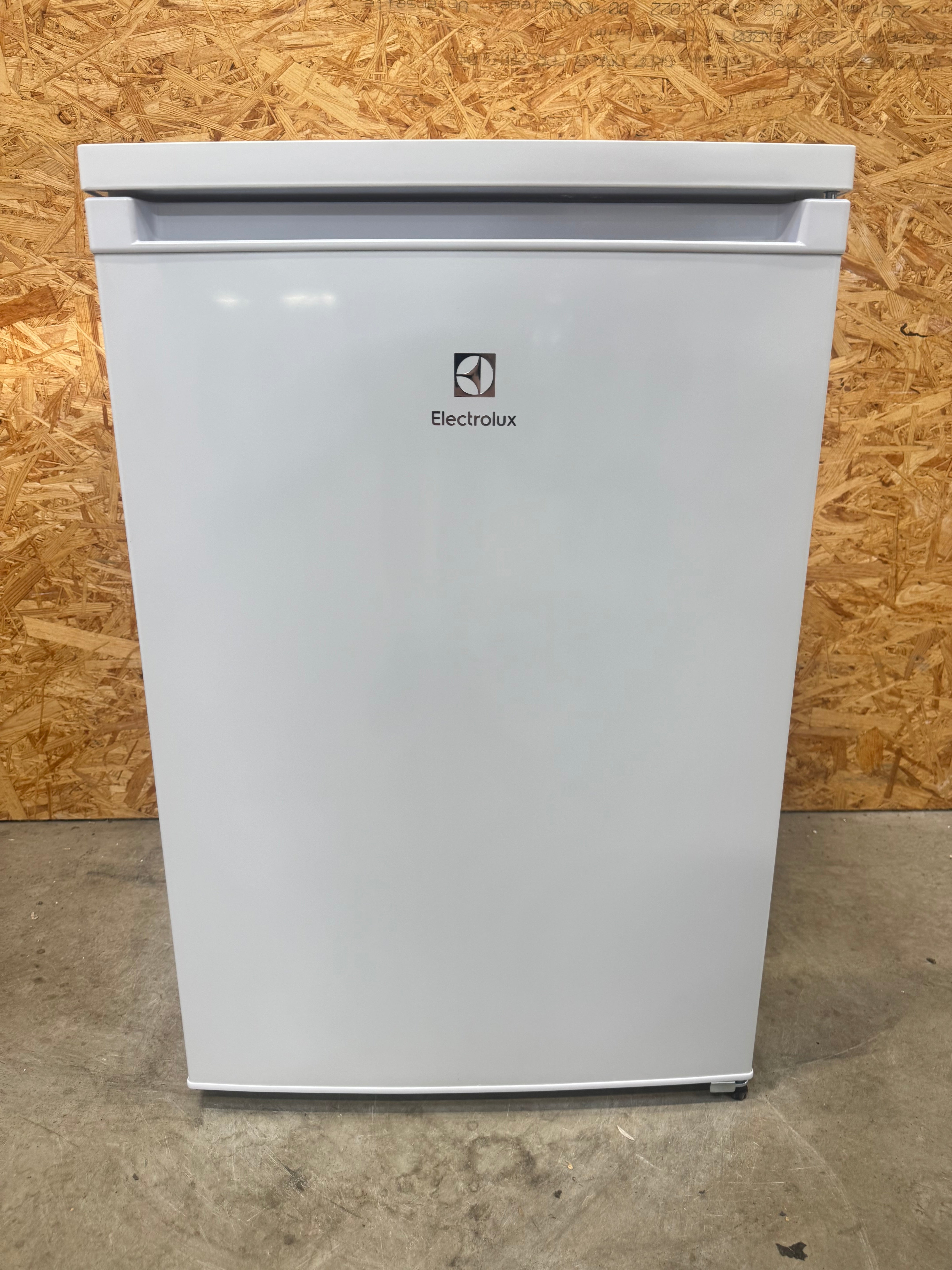 Electrolux køle/fryseskab LXB1SE11W0 - D18763