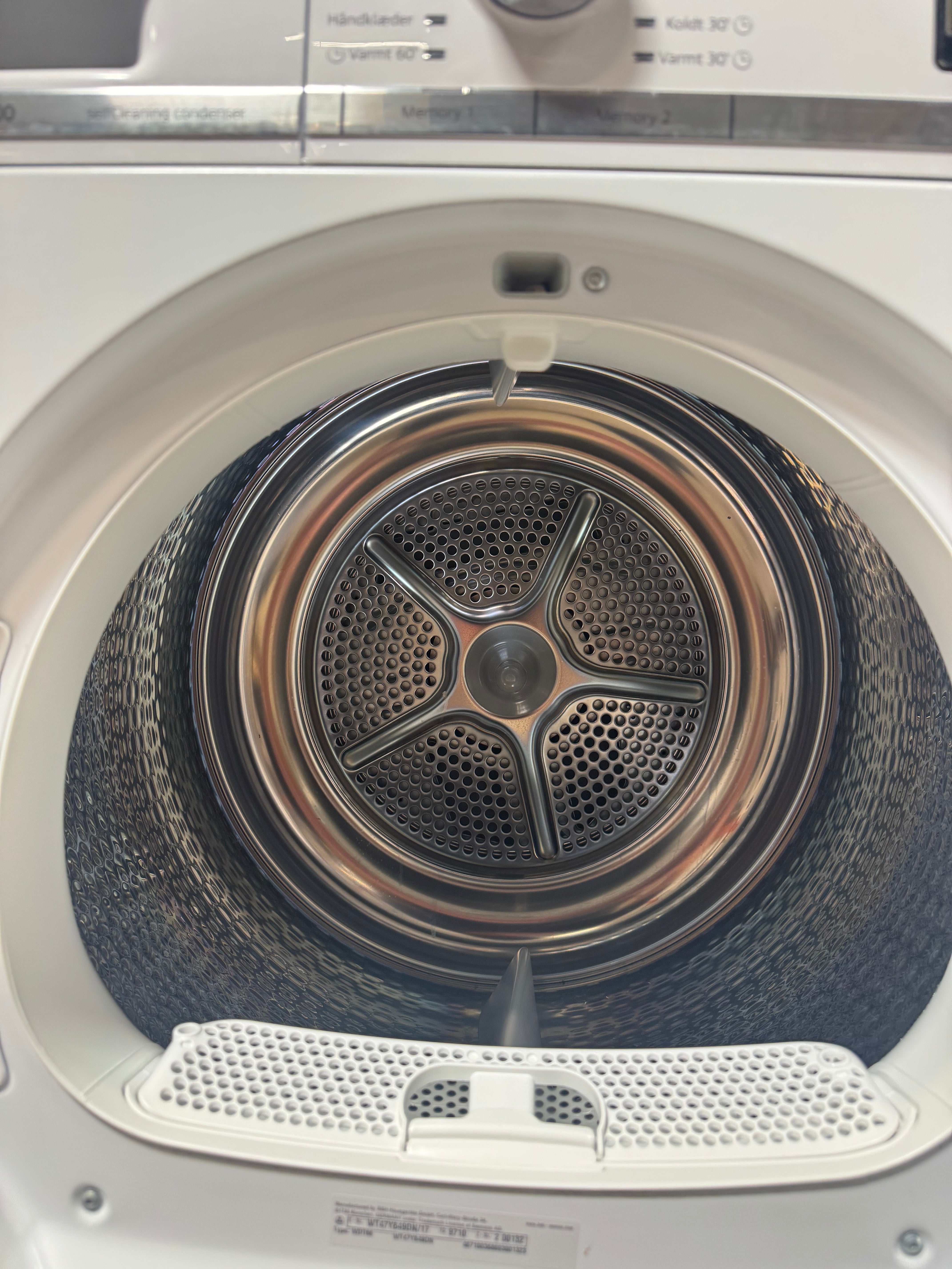 Siemens iQ800 tørretumbler WT47Y849DN - D18942