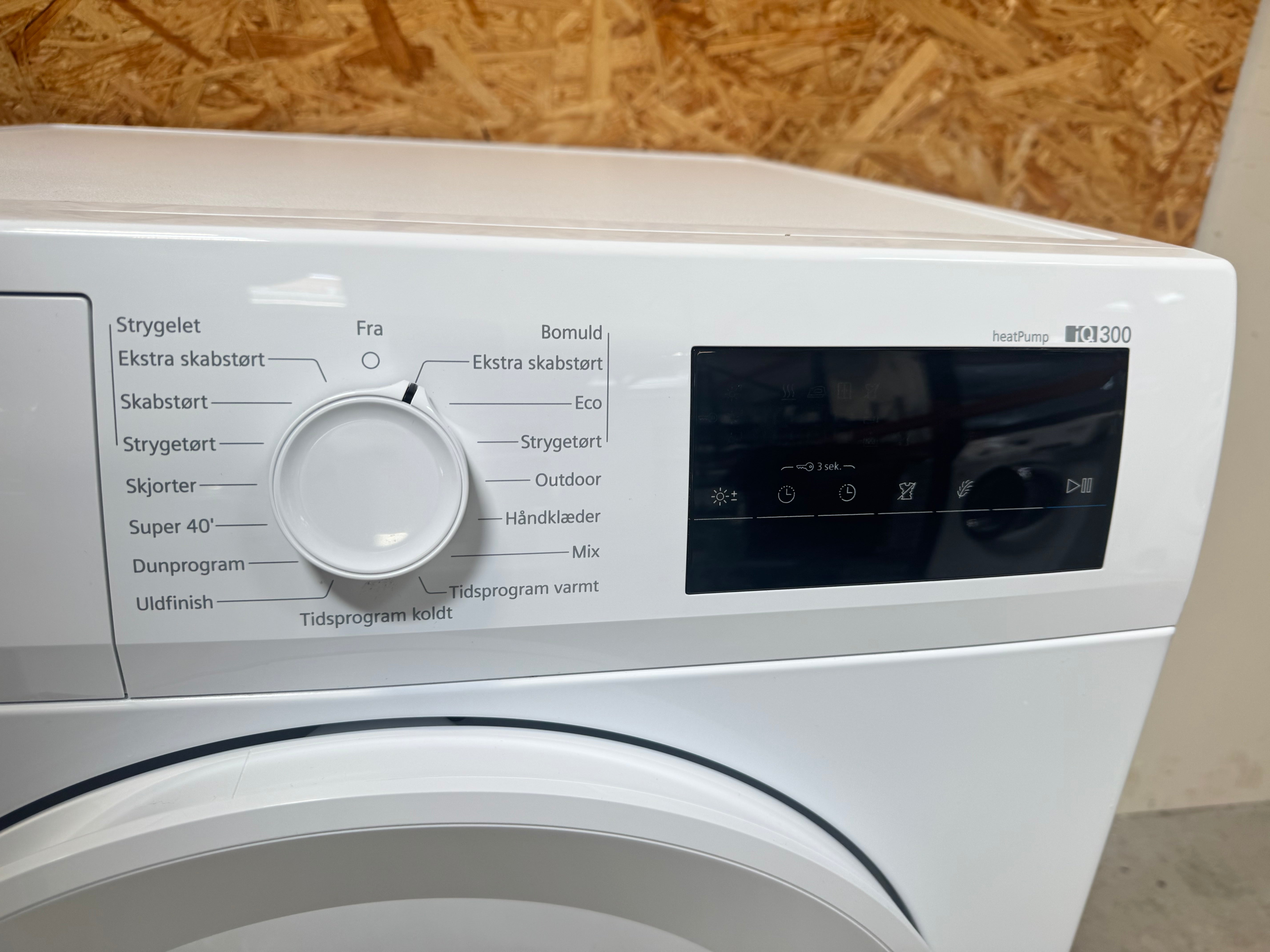 Siemens iQ300 tørretumbler WT43HV0EDN - D19240