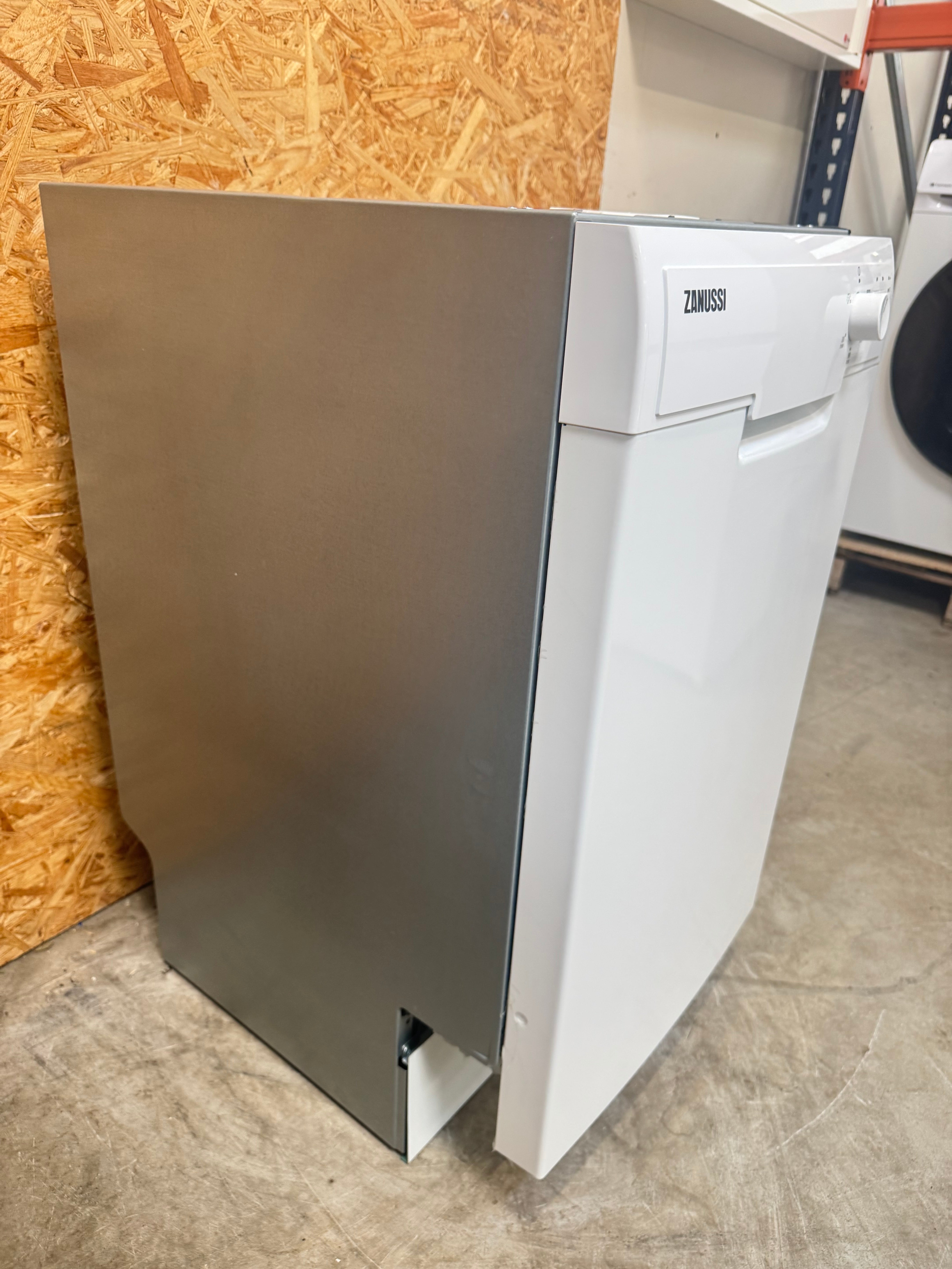 Zanussi 45 cm. opvaskemaskine ZSFN121W1 - D19265