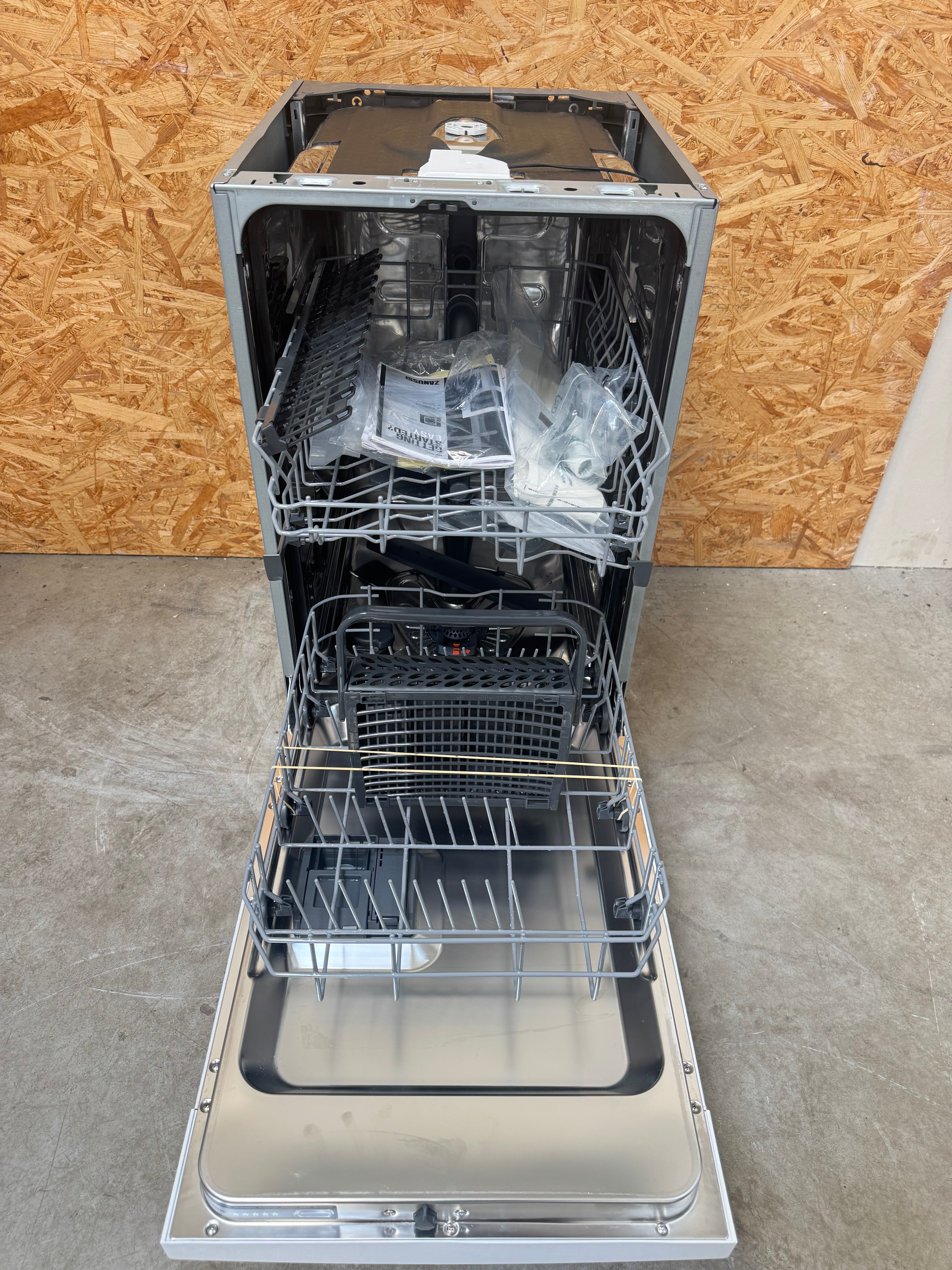 Zanussi 45 cm. opvaskemaskine ZSFN121W1 - D19265