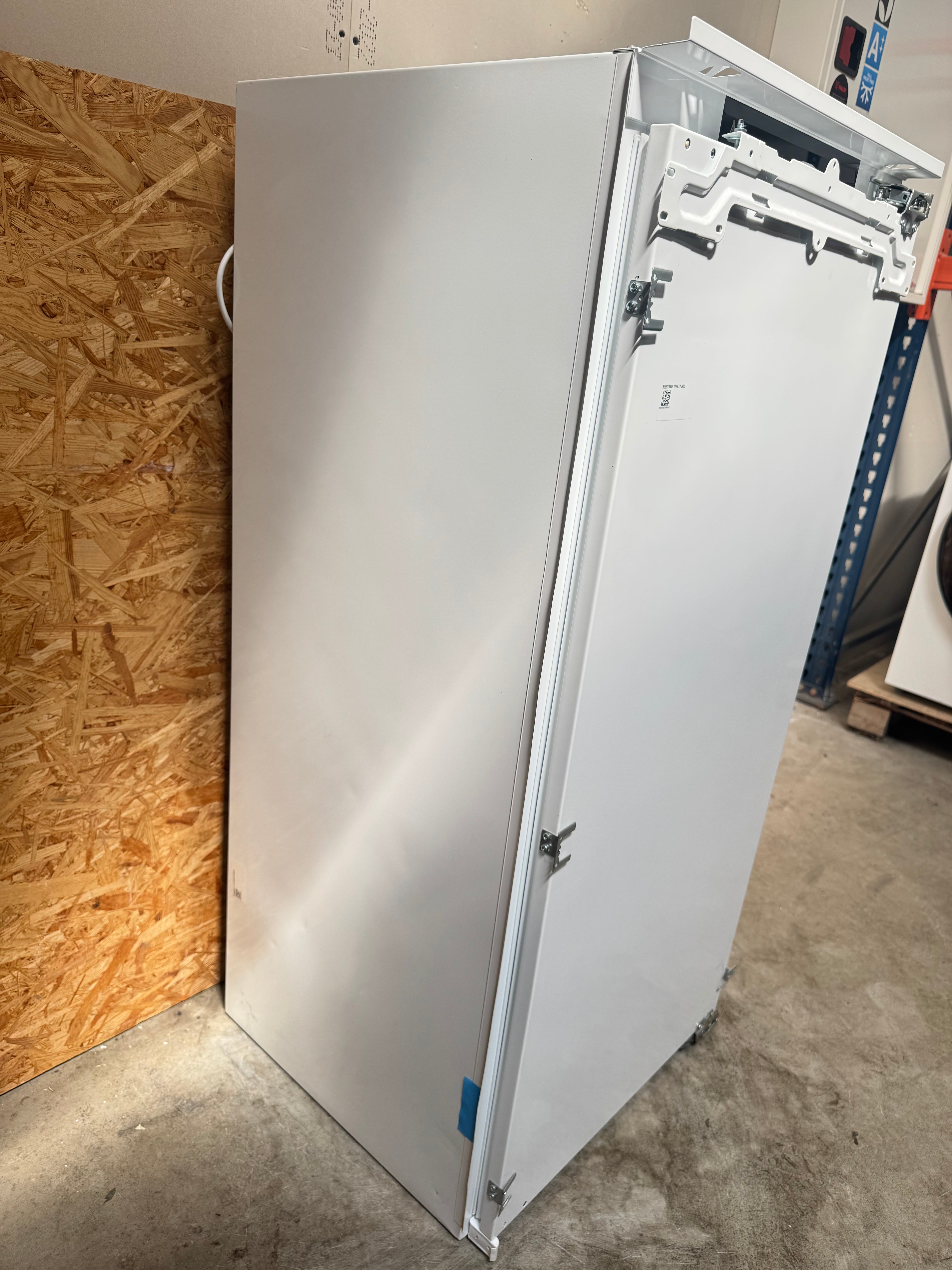 AEG integreret fryseskab TAB7N12EF - D19109