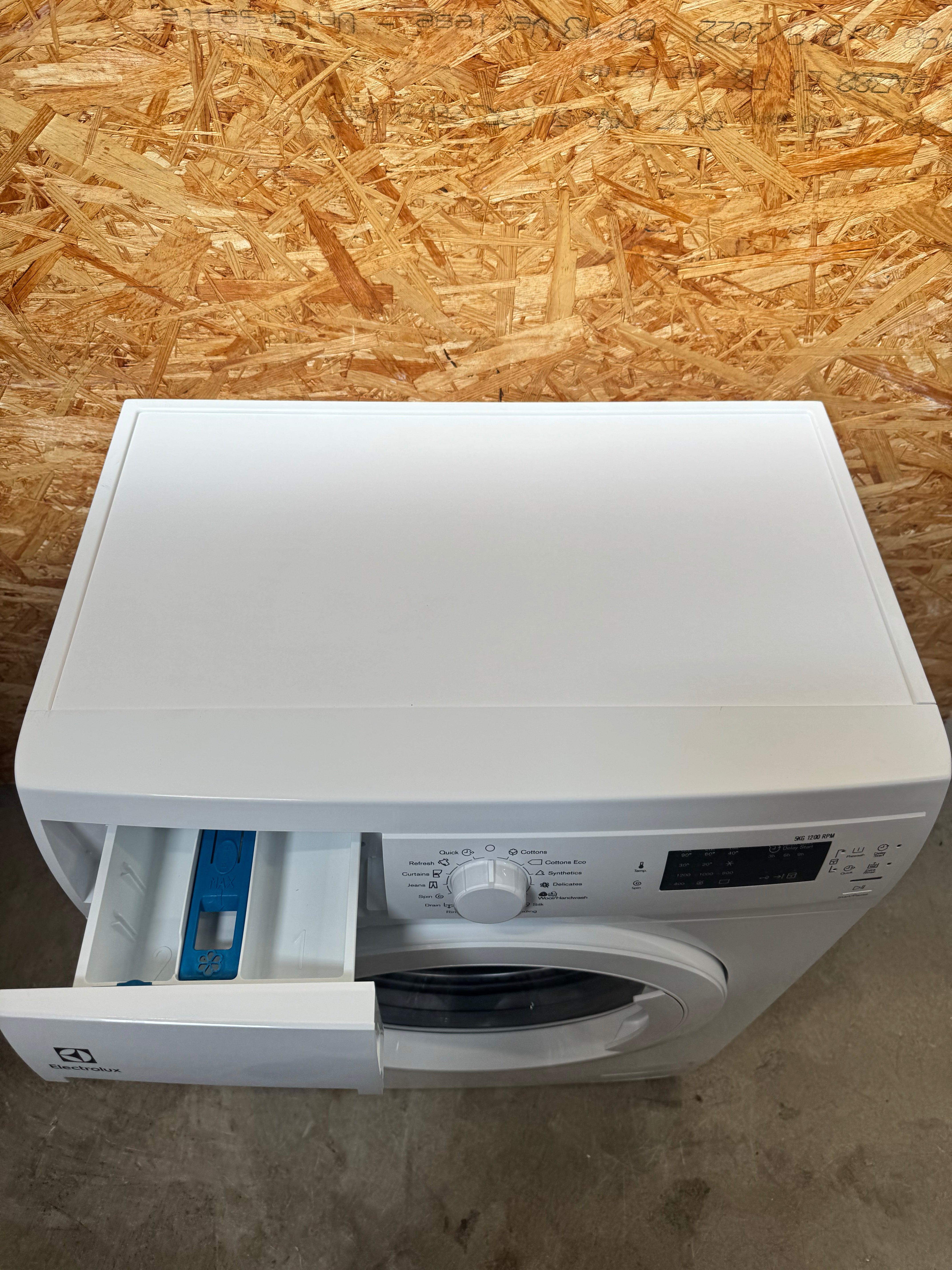 Electrolux Slimline vaskemaskine EWS1252EDU - D19390