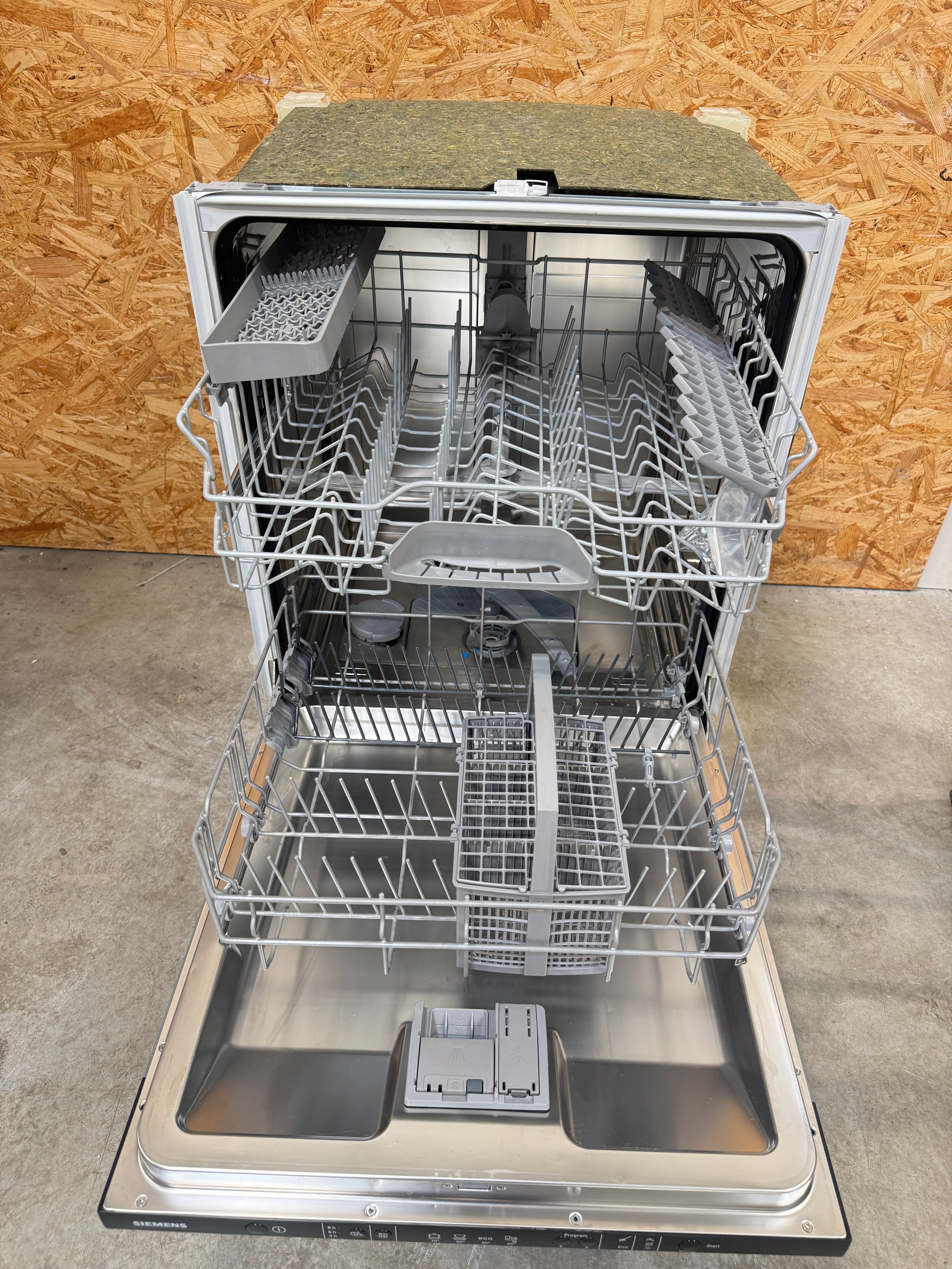 Siemens integrerbar opvaskemaskine SN64E002SK - D19438