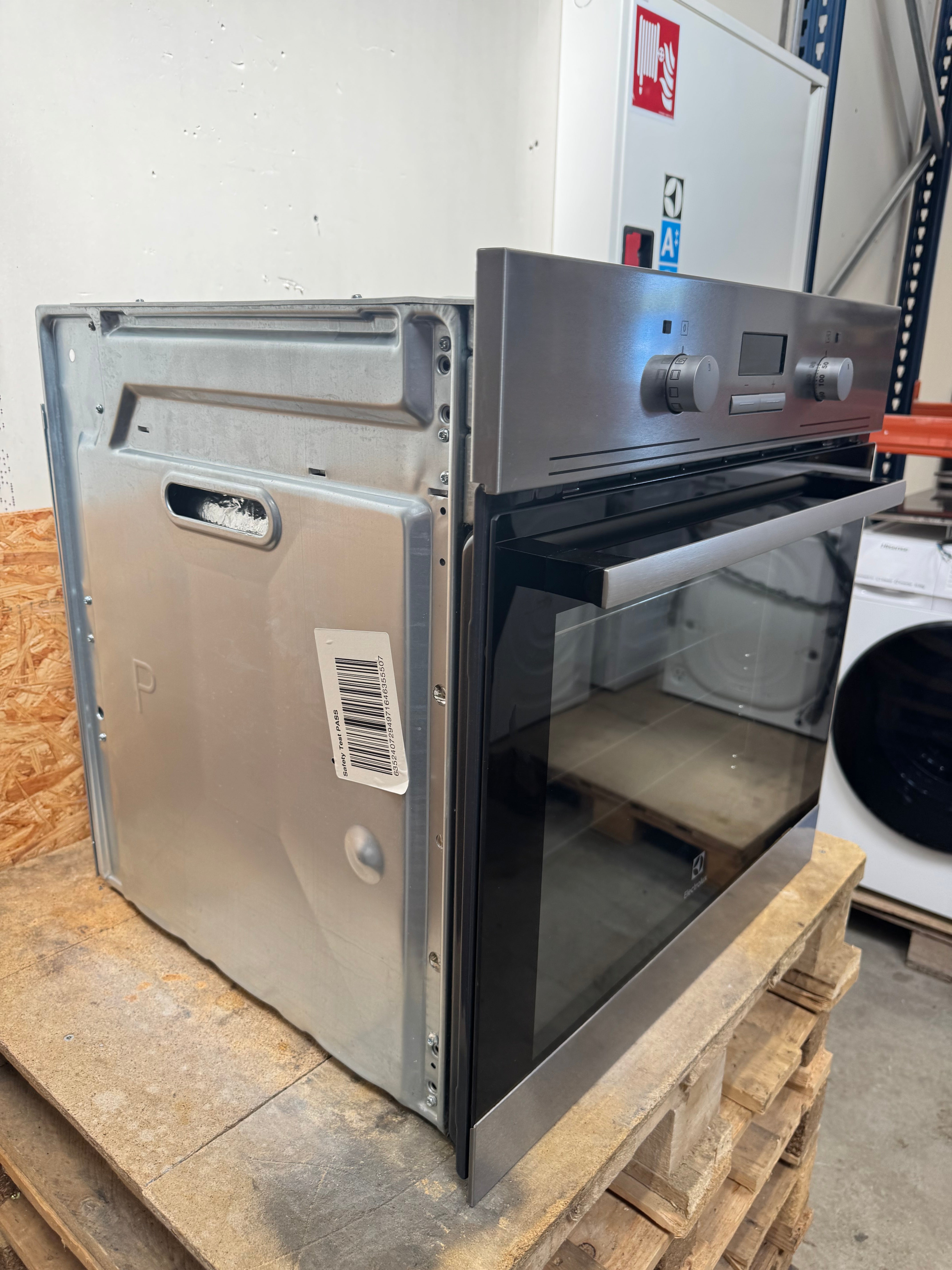 Electrolux indbygningsovn EOB200X - D19351