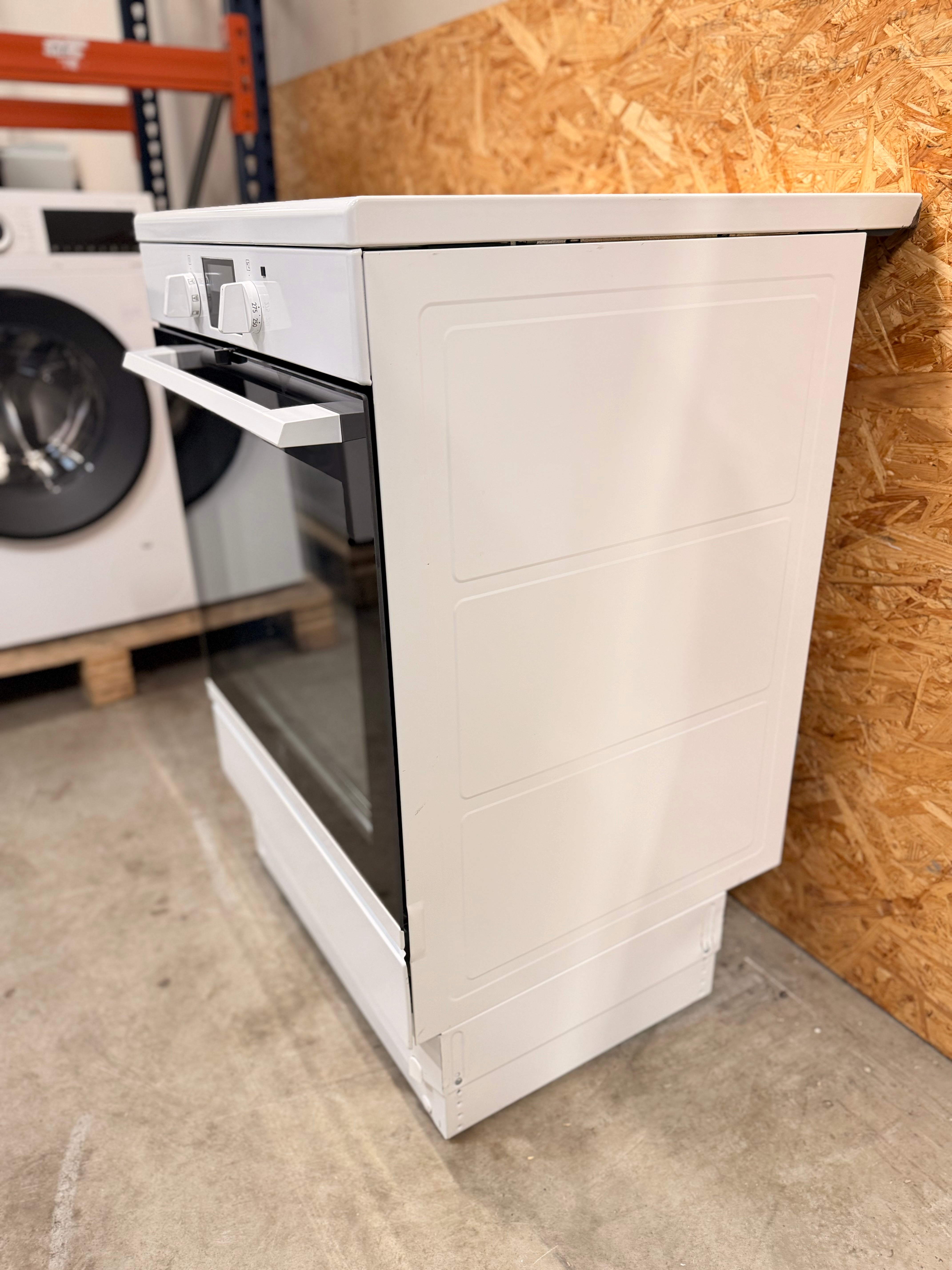Electrolux induktionskomfur LKI64407NW - D19470