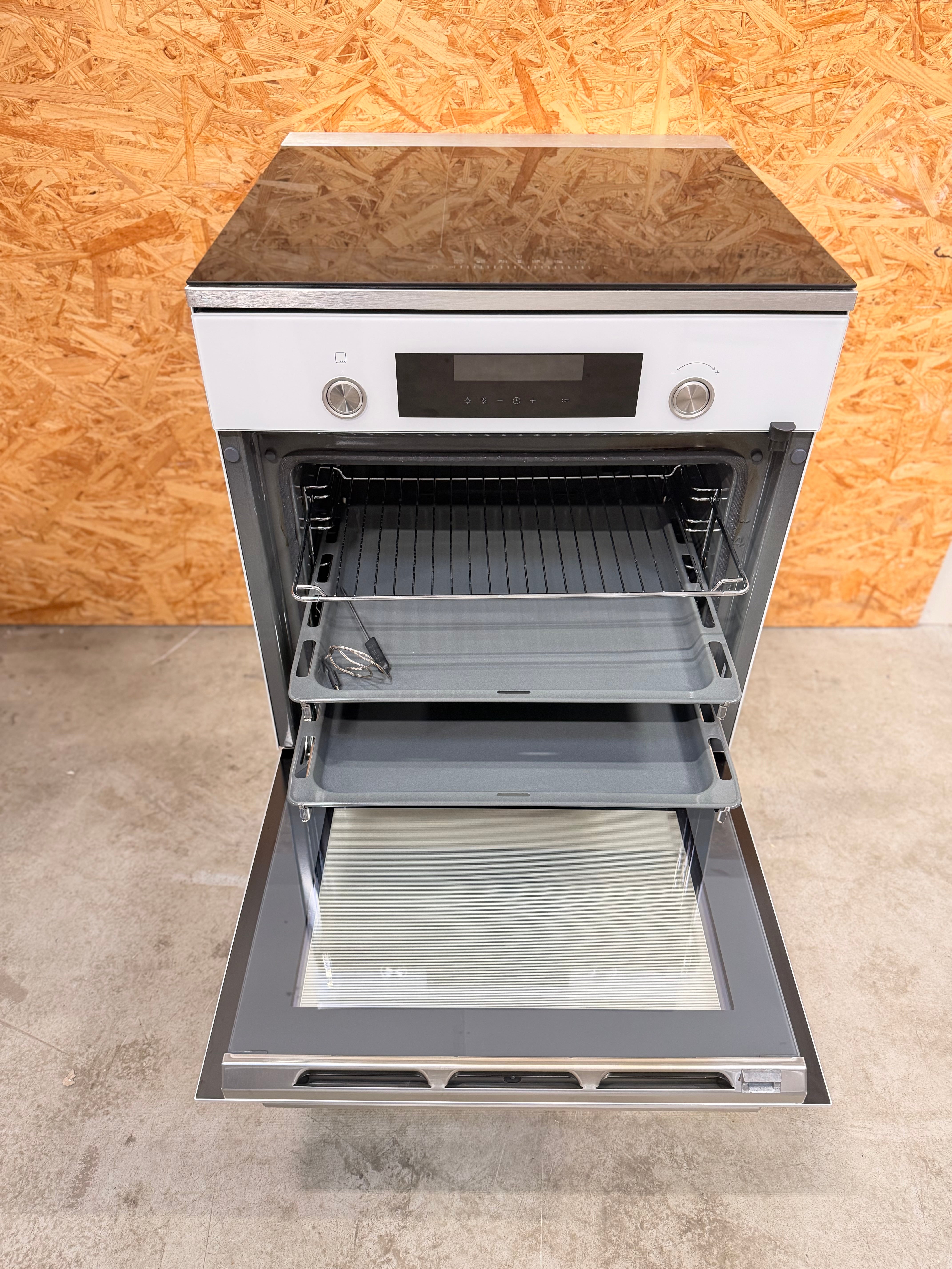Bosch induktionskomfur HLT9Y321U - D19790