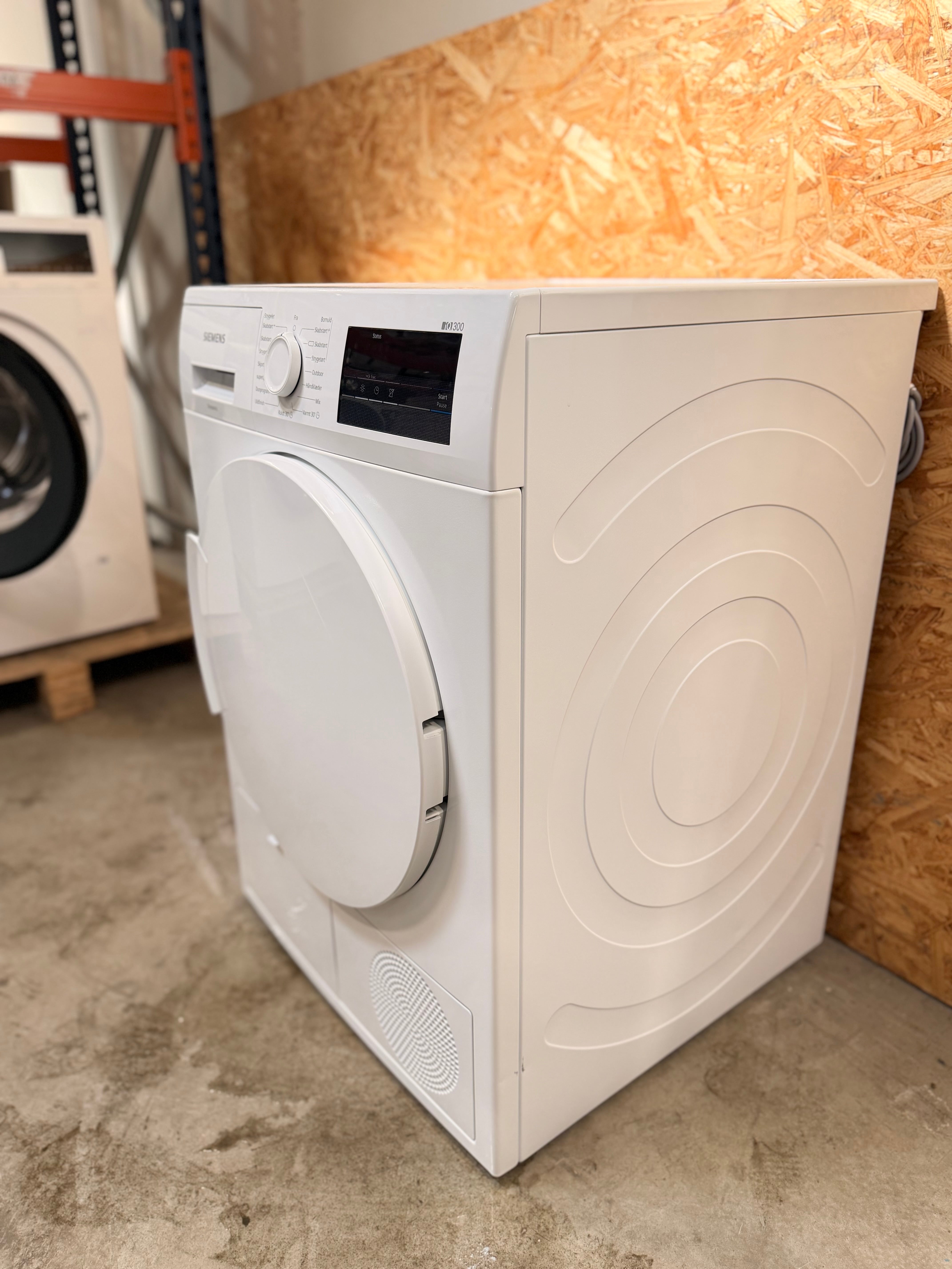 Siemens iQ300 tørretumbler WT43H007DN - D19875