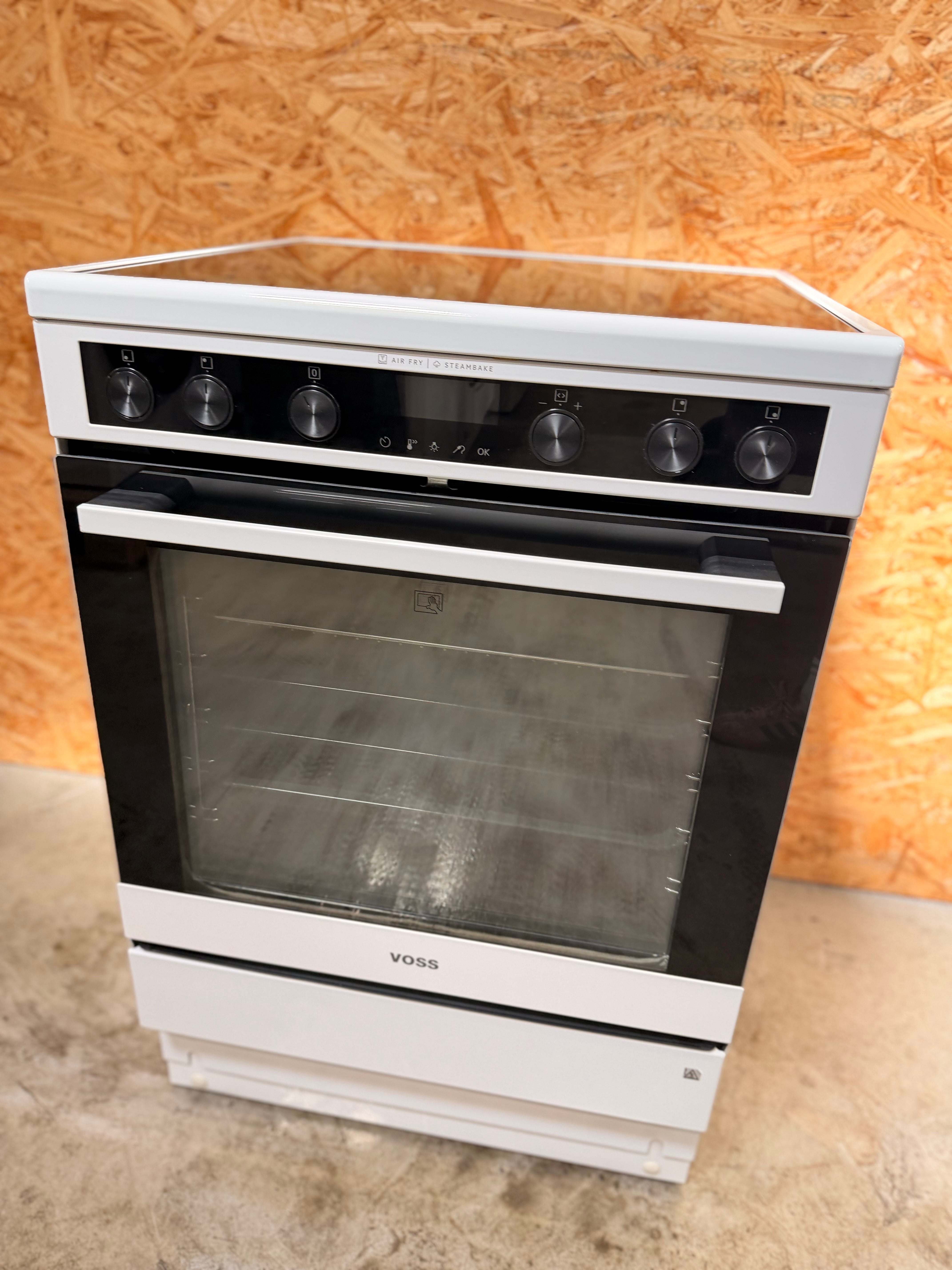 Voss keramisk komfur VKK67743HV - D19219