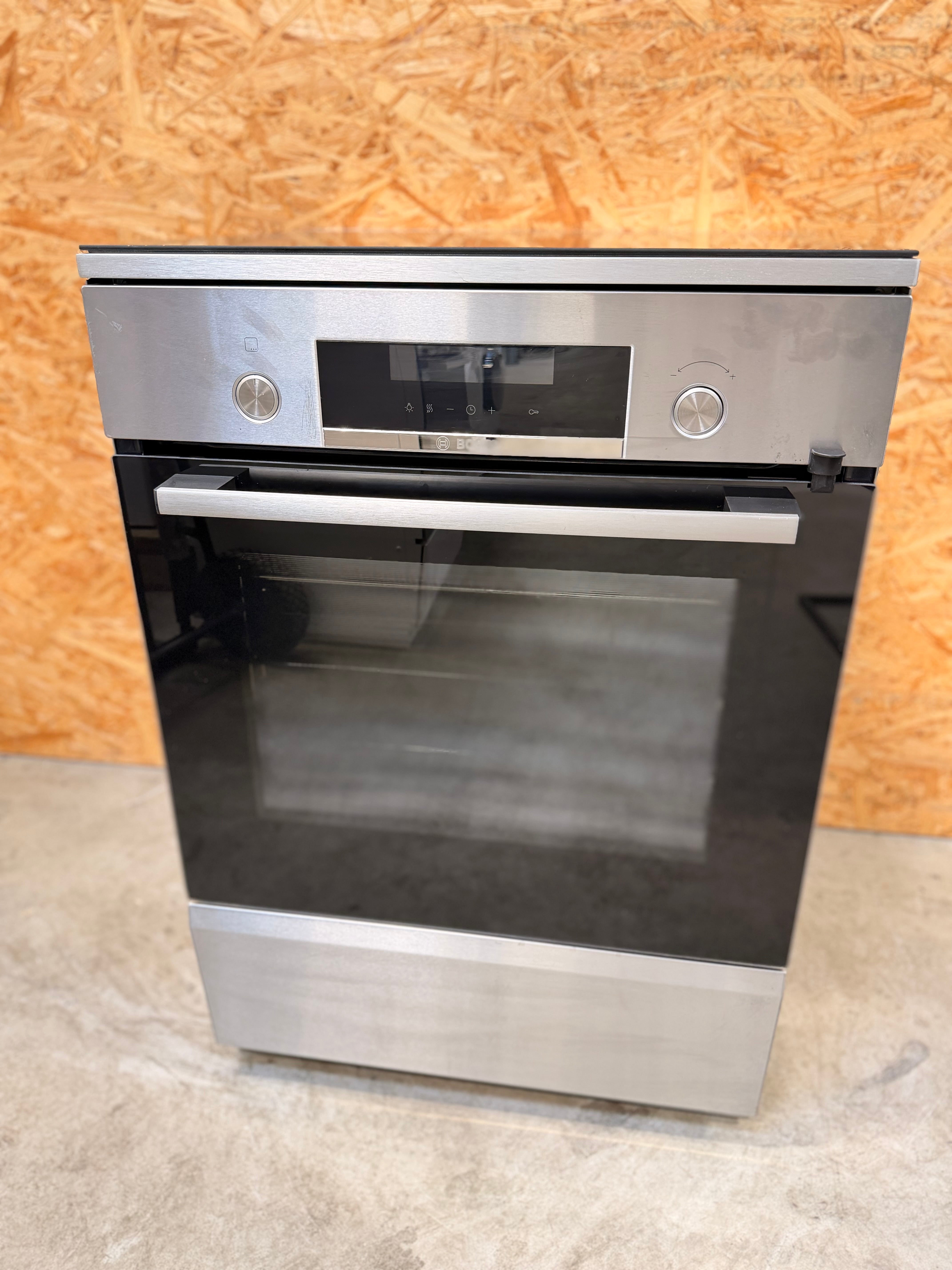 Bosch serie 6 induktionskomfur HLS79Y351U - D18470