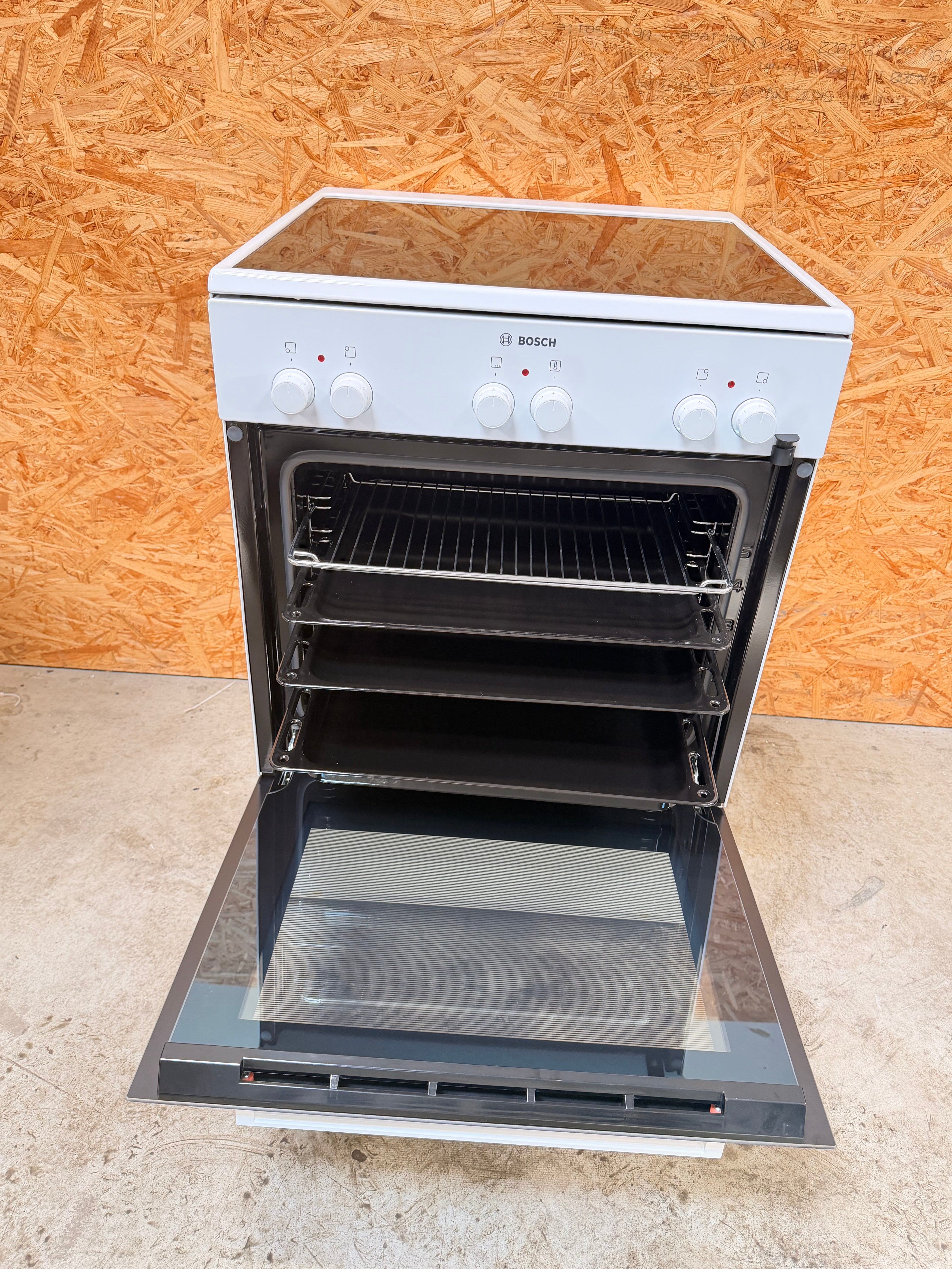 Bosch keramisk komfur HCE622123 - D19771
