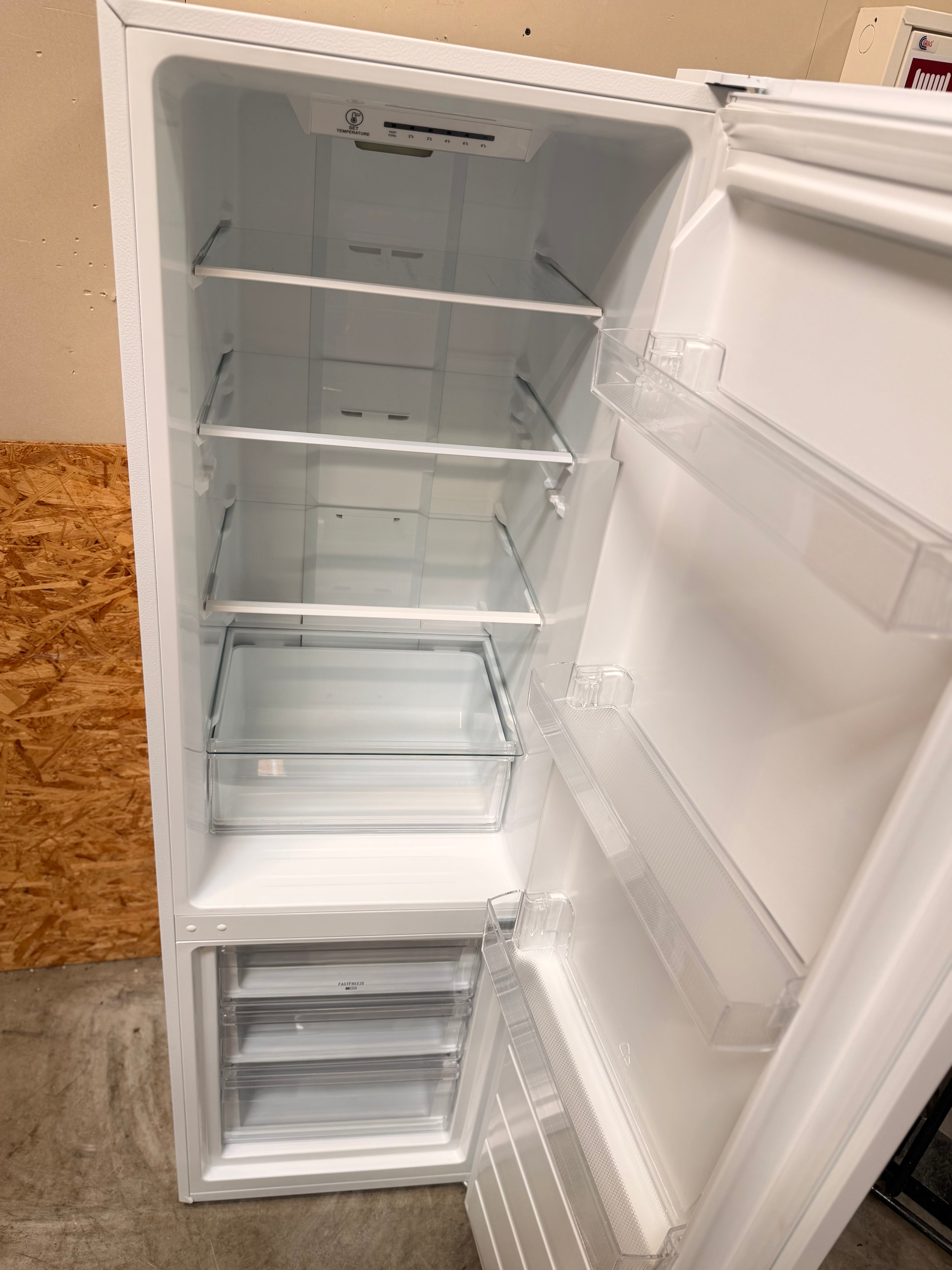 Electrolux køle/fryseskab ENF2751AOW - D19810