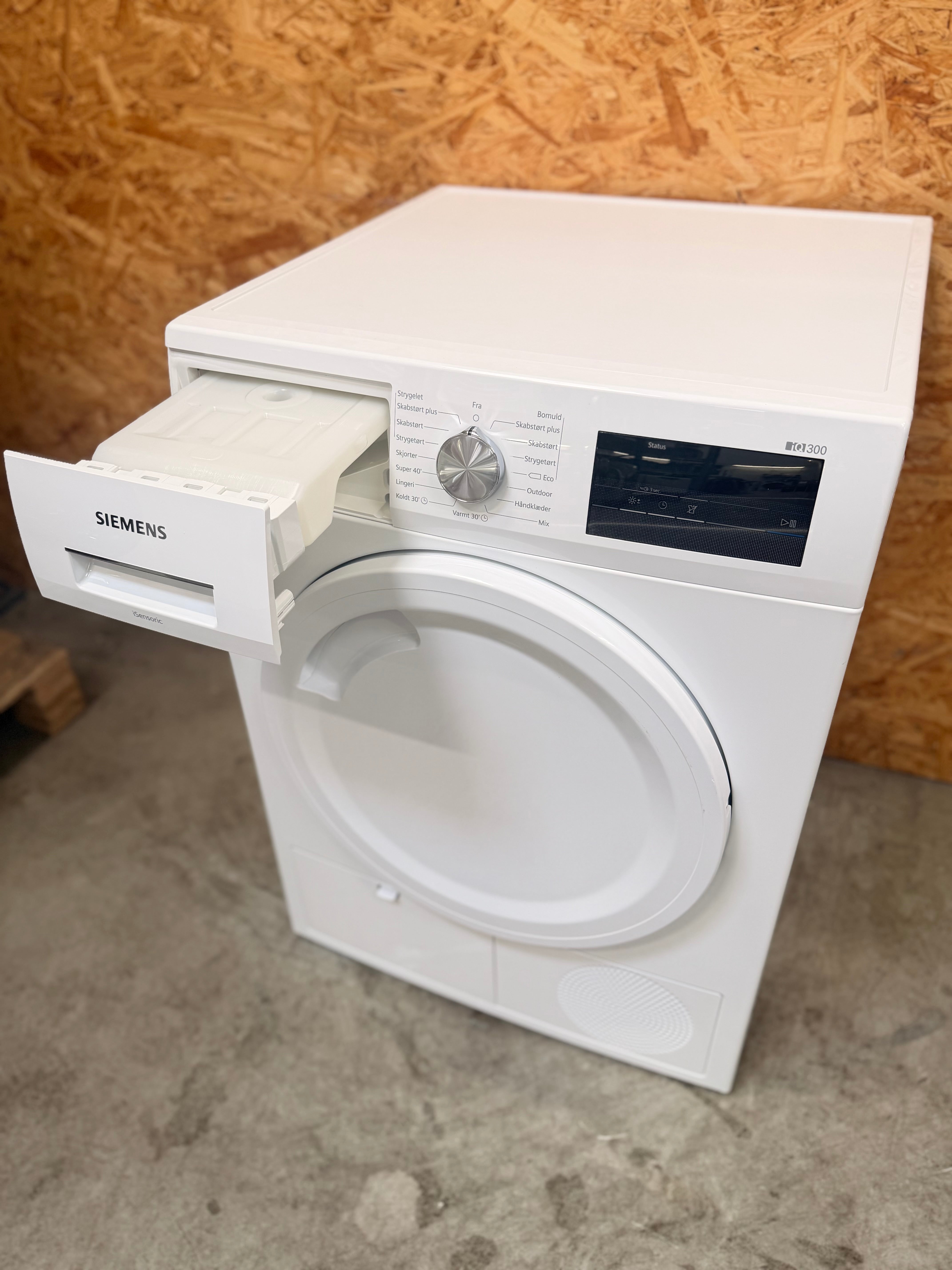 Siemens iQ300 tørretumbler WT43H07CDN - D19911
