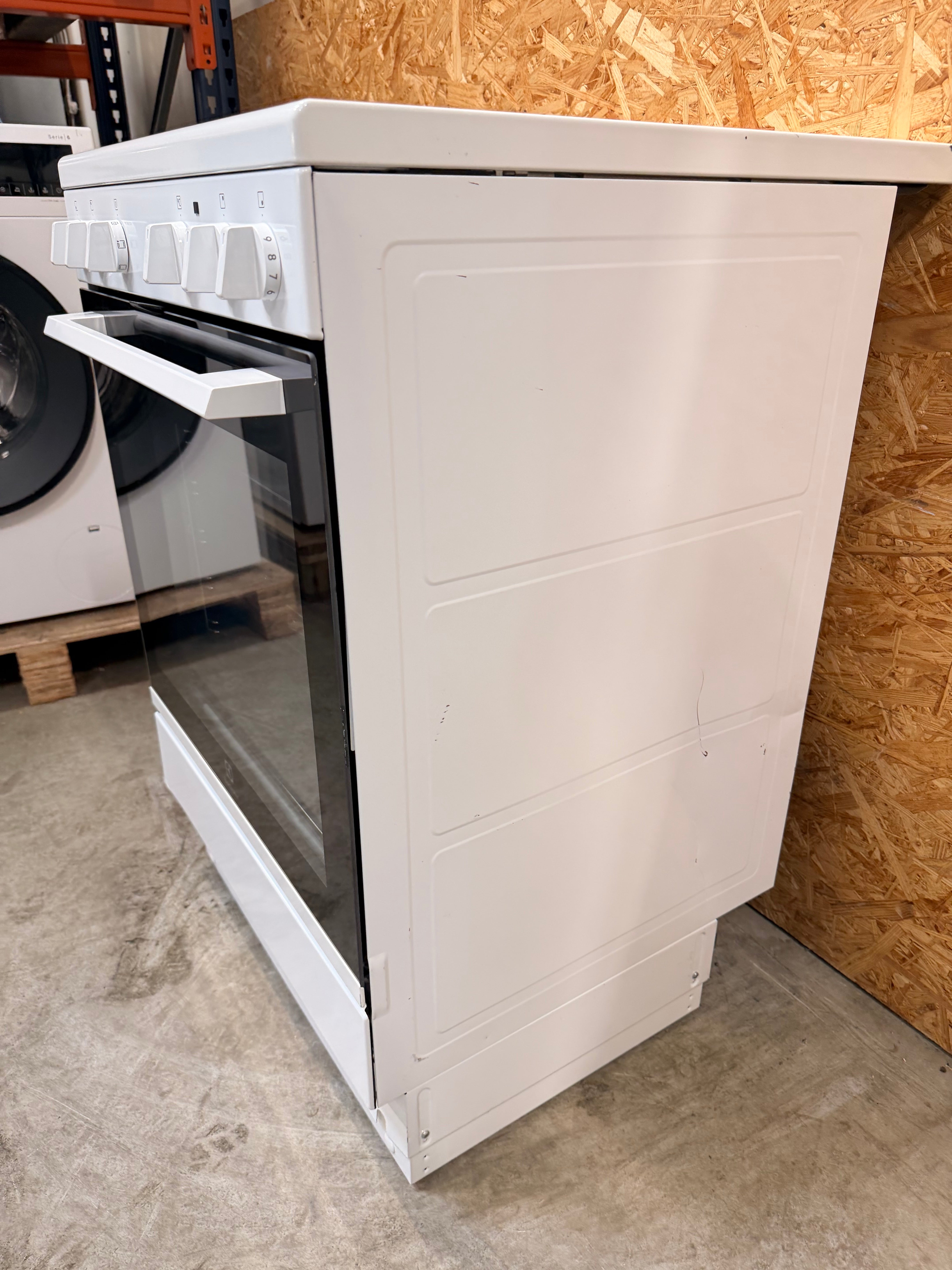 Electrolux keramisk komfur KKR6001ANW - D19699