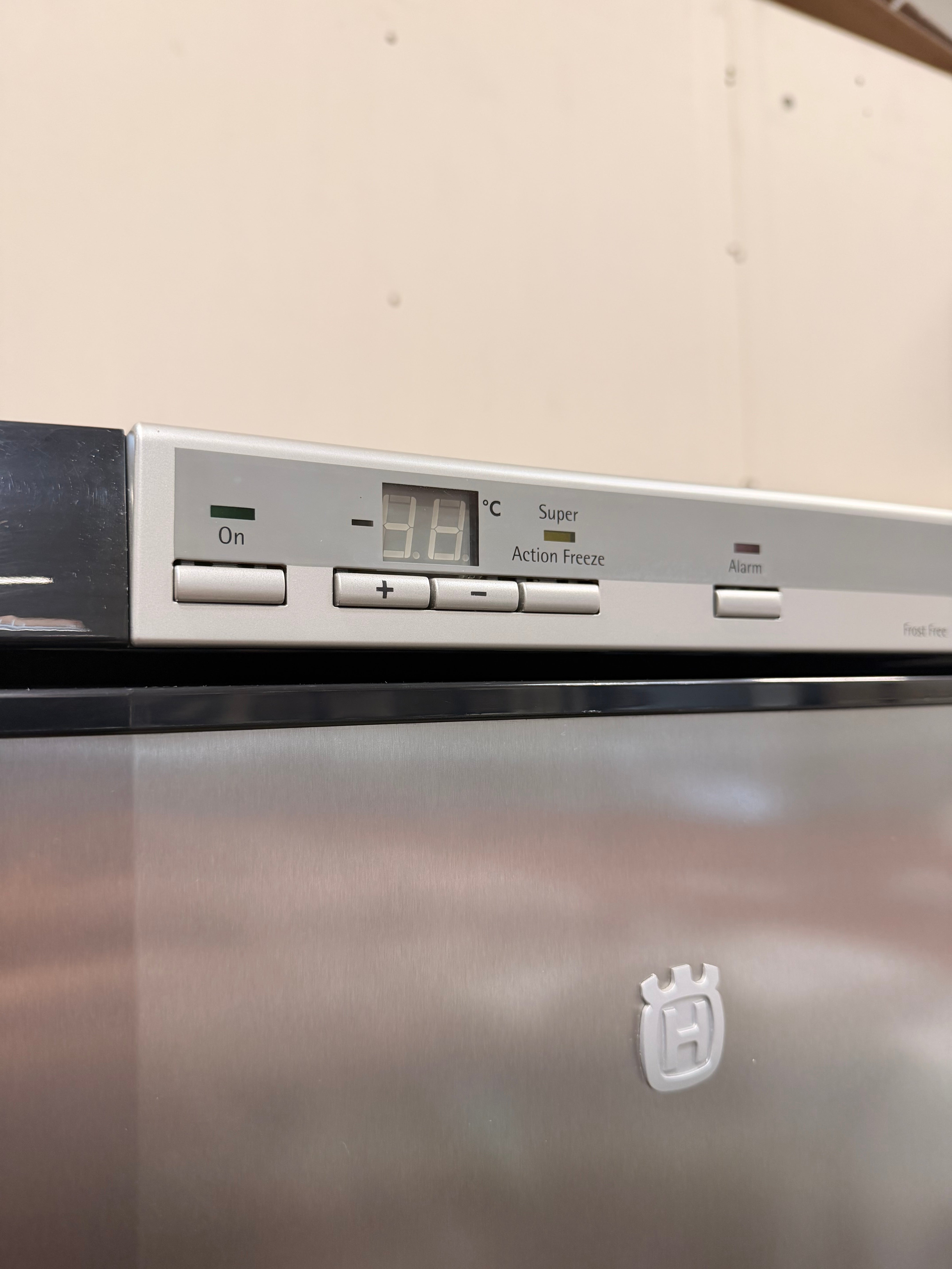 Husqvarna-Electrolux fryseskab QT3255FX - D19733
