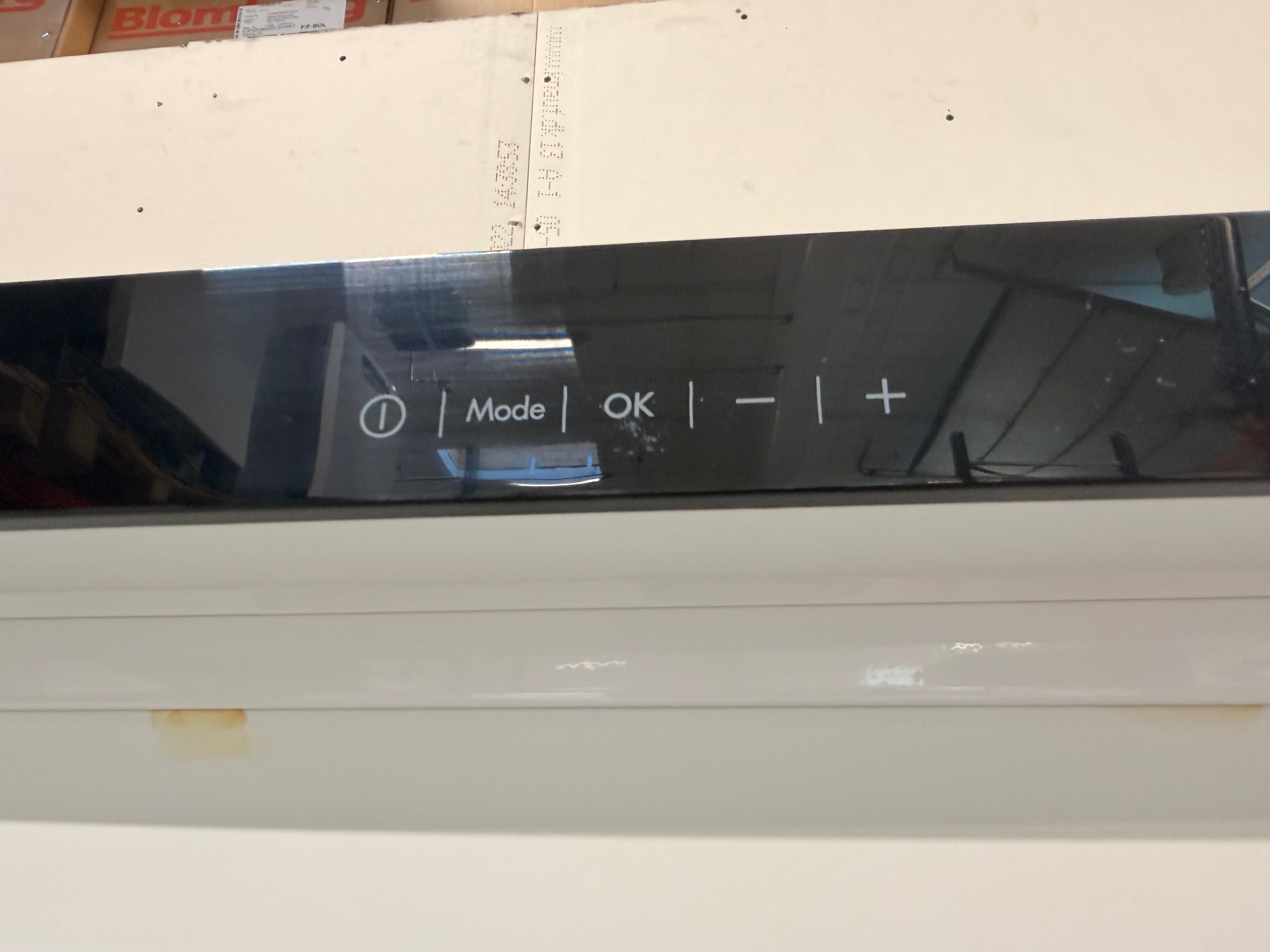 Husqvarna-Electrolux fryseskab QT3540W - D19736