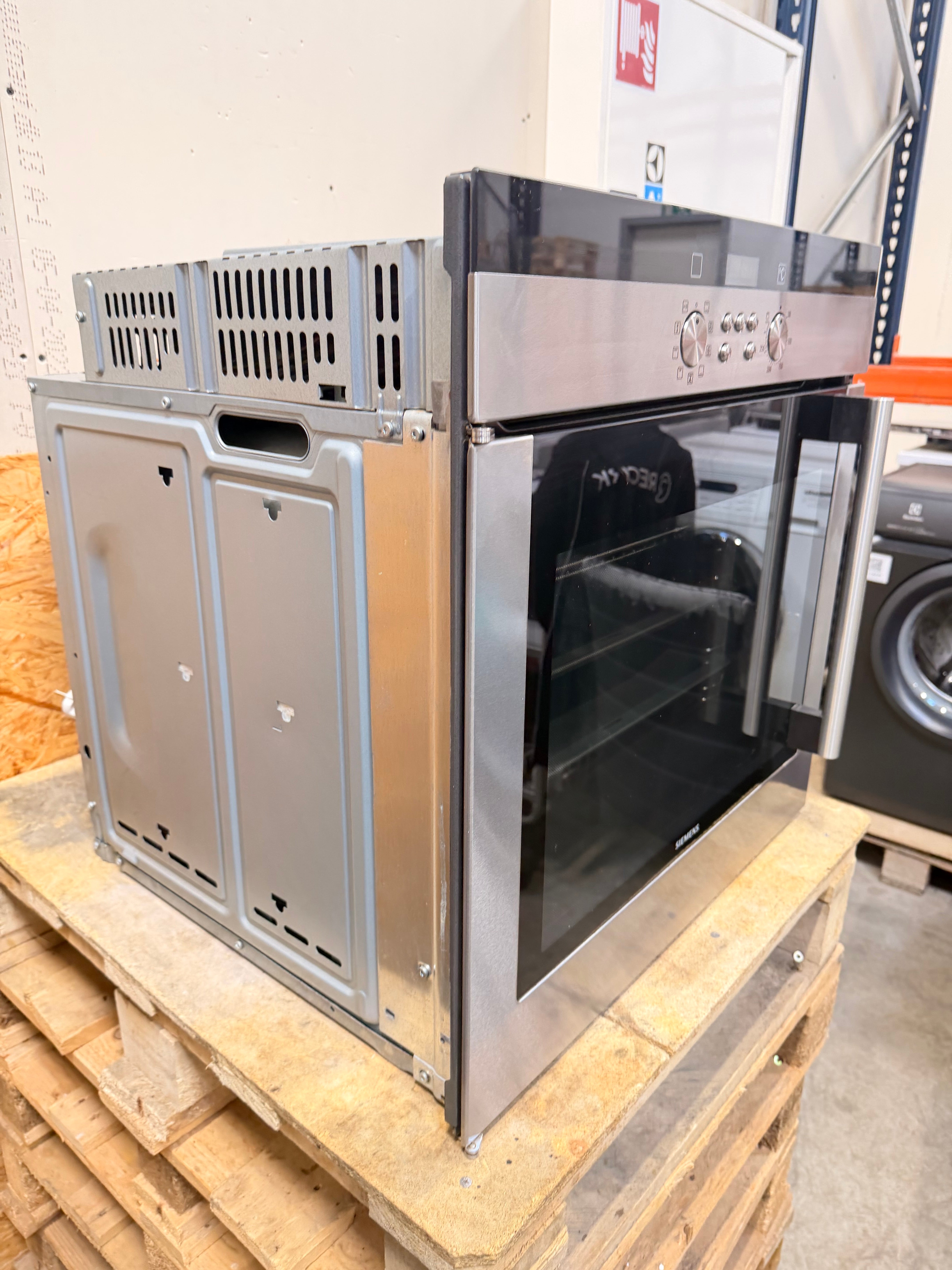 Siemens indbygningsovn HB33L550S - D19931