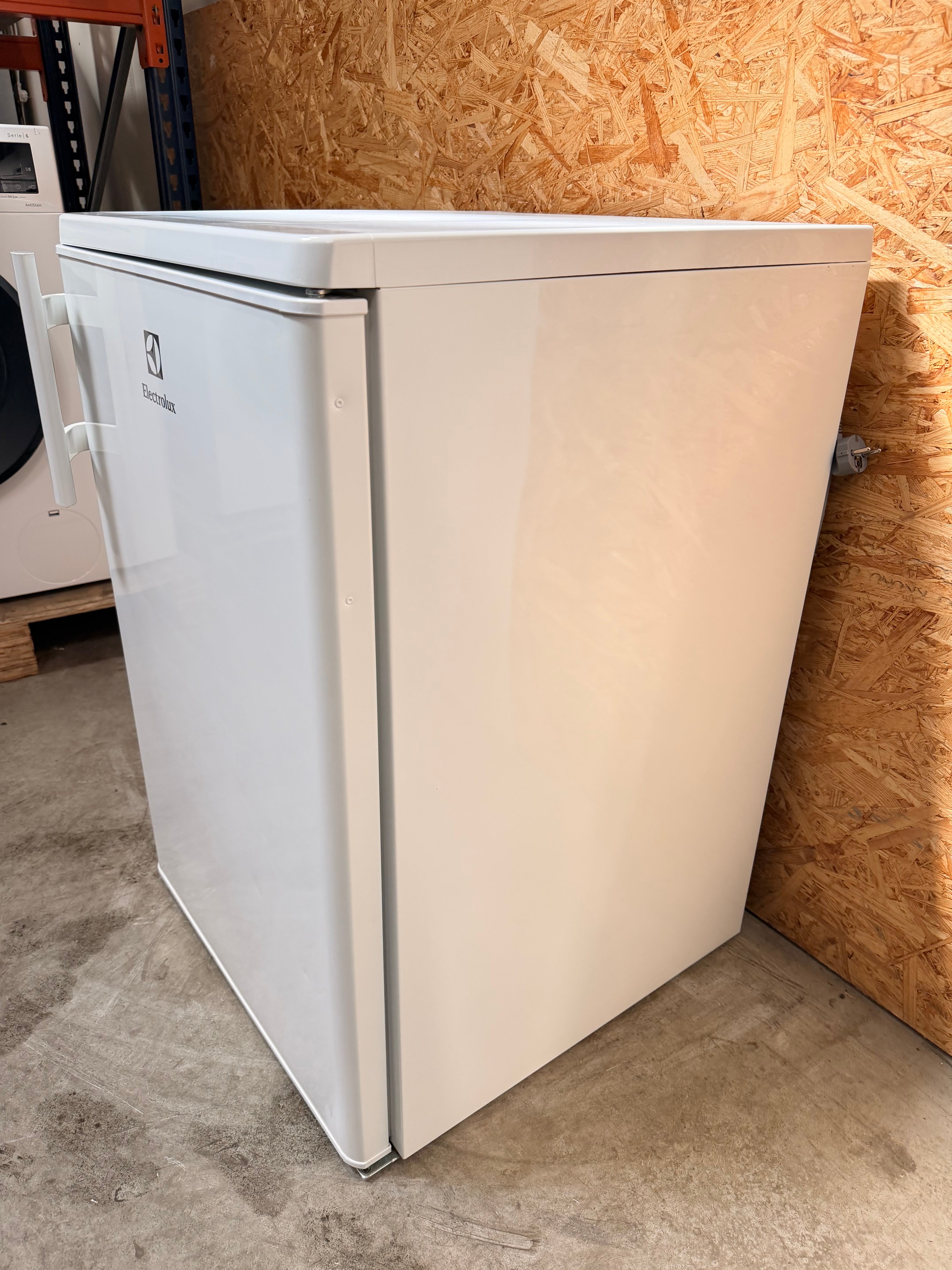 Electrolux køle/fryseskab ERT1501FOW3 - D19545