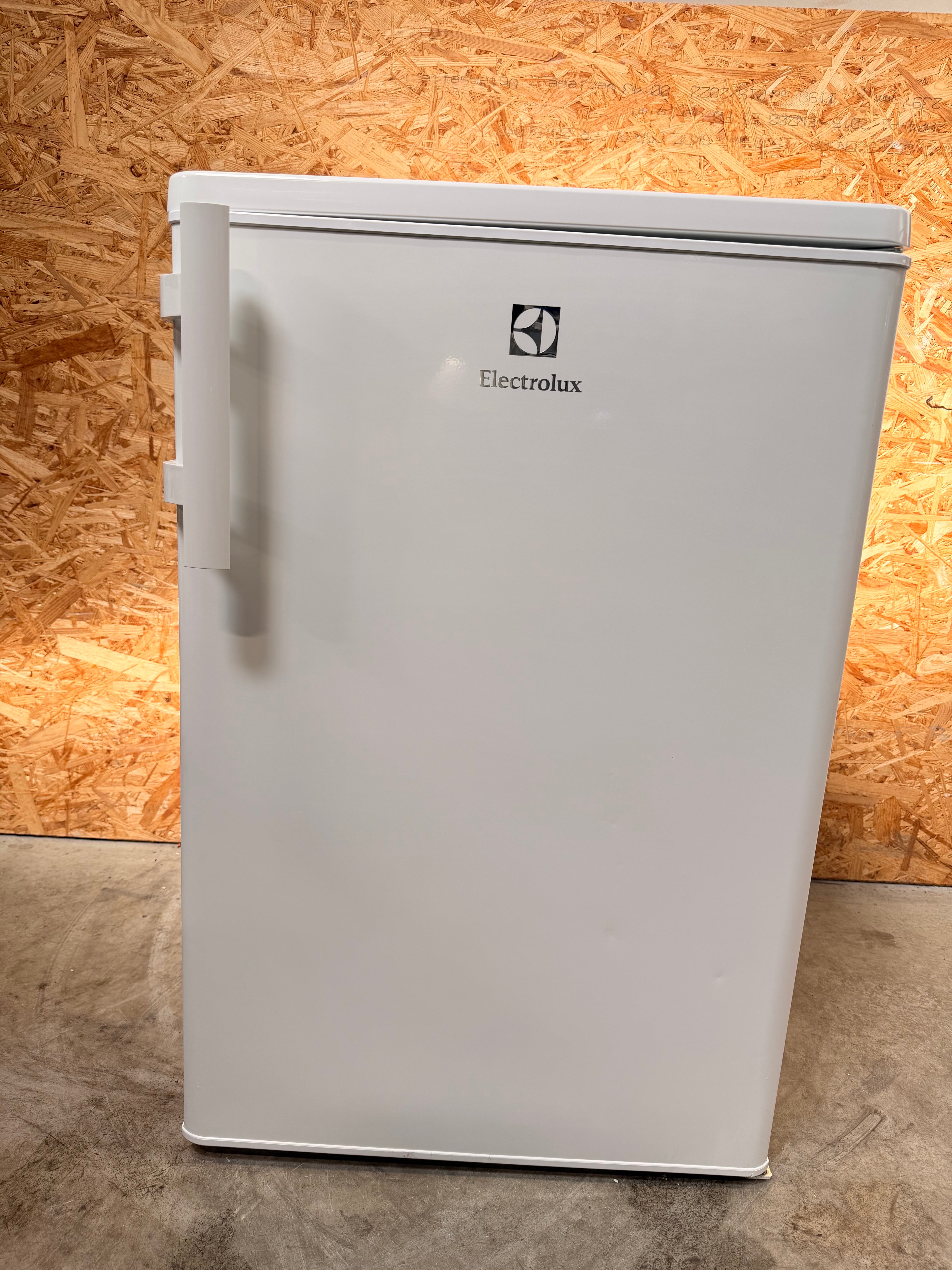 Electrolux køle/fryseskab ERT1501FOW3 - D19545