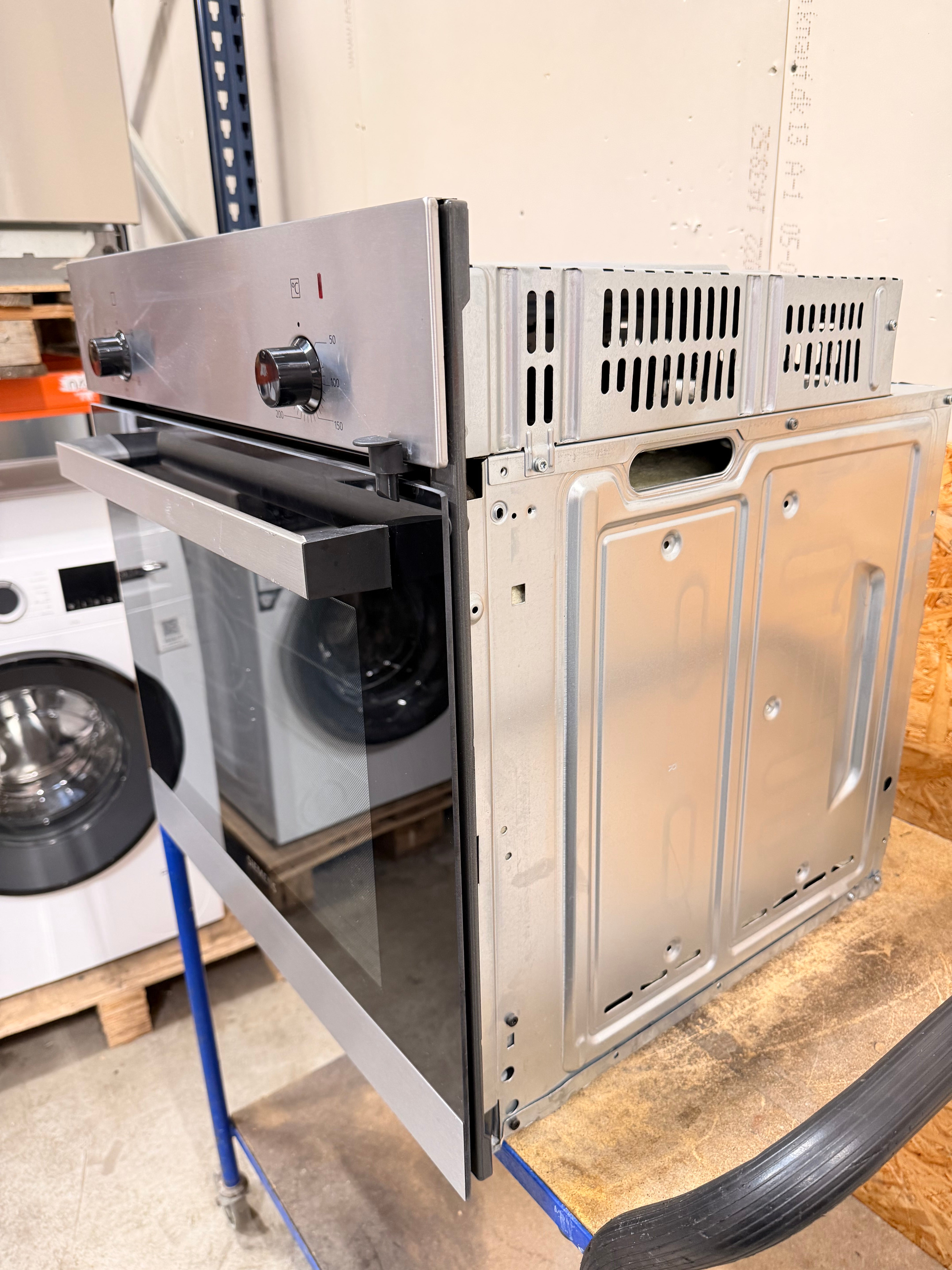 Siemens indbygningsovn HB010FBR1S - D19923
