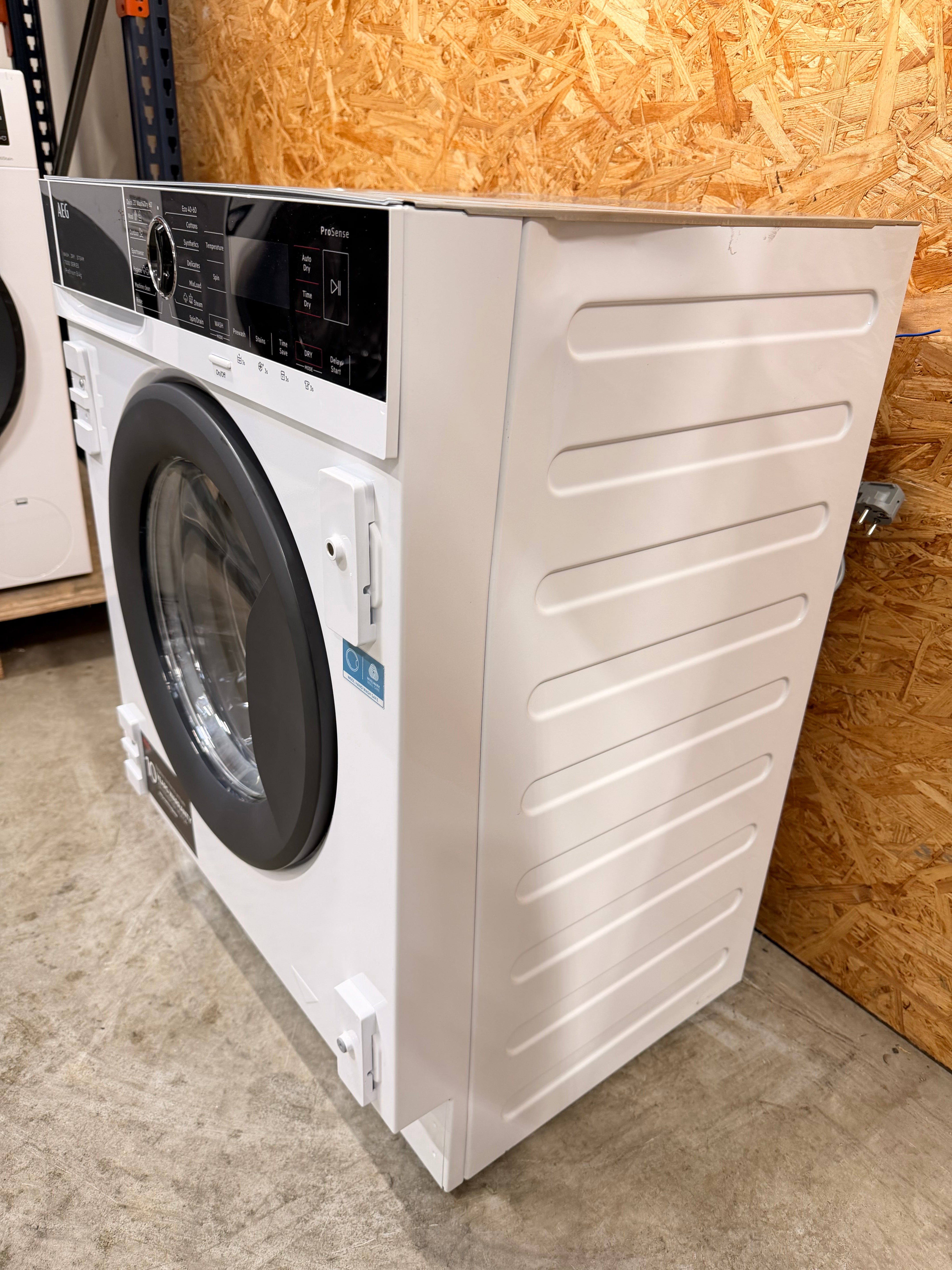 AEG integrerbar vaske-/tørremaskine L7WBI864T4 - D19579