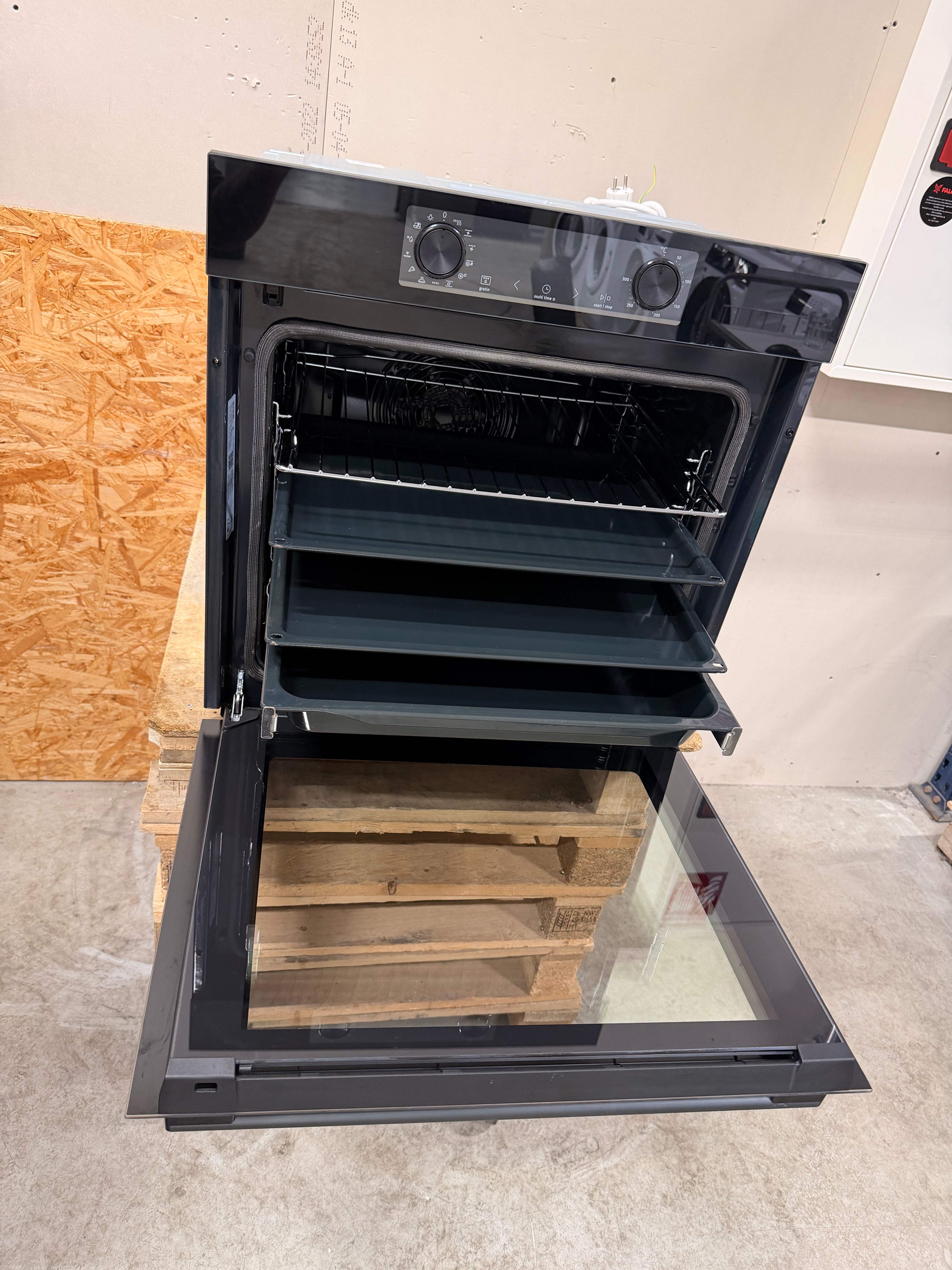 Gorenje indbygningsovn BPS6737E14BG - D20010