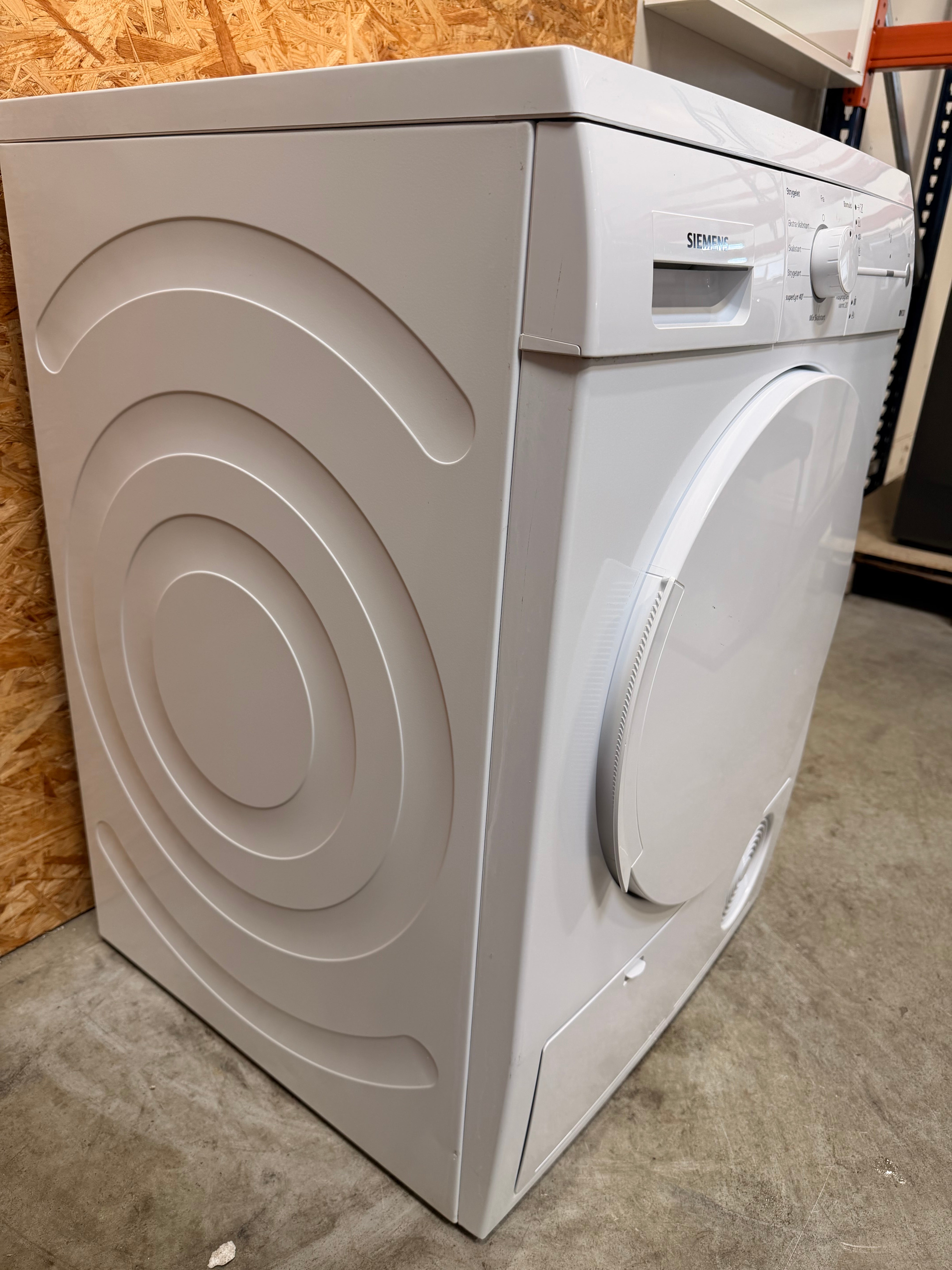 Siemens kondenstørretumbler WT44E1L7DN - D20003