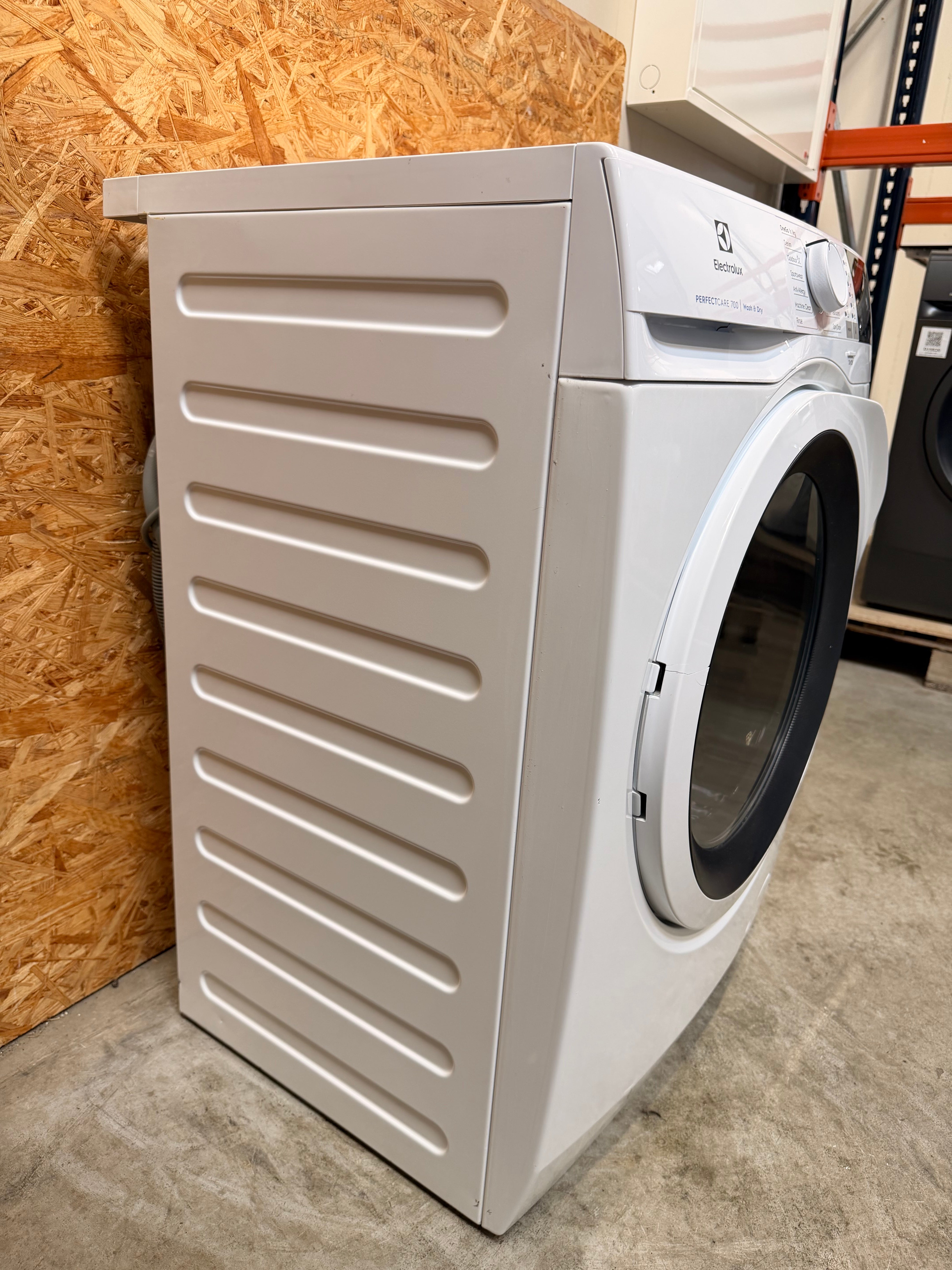 Electrolux vaske/tørremaskine EW7W447W - D20004