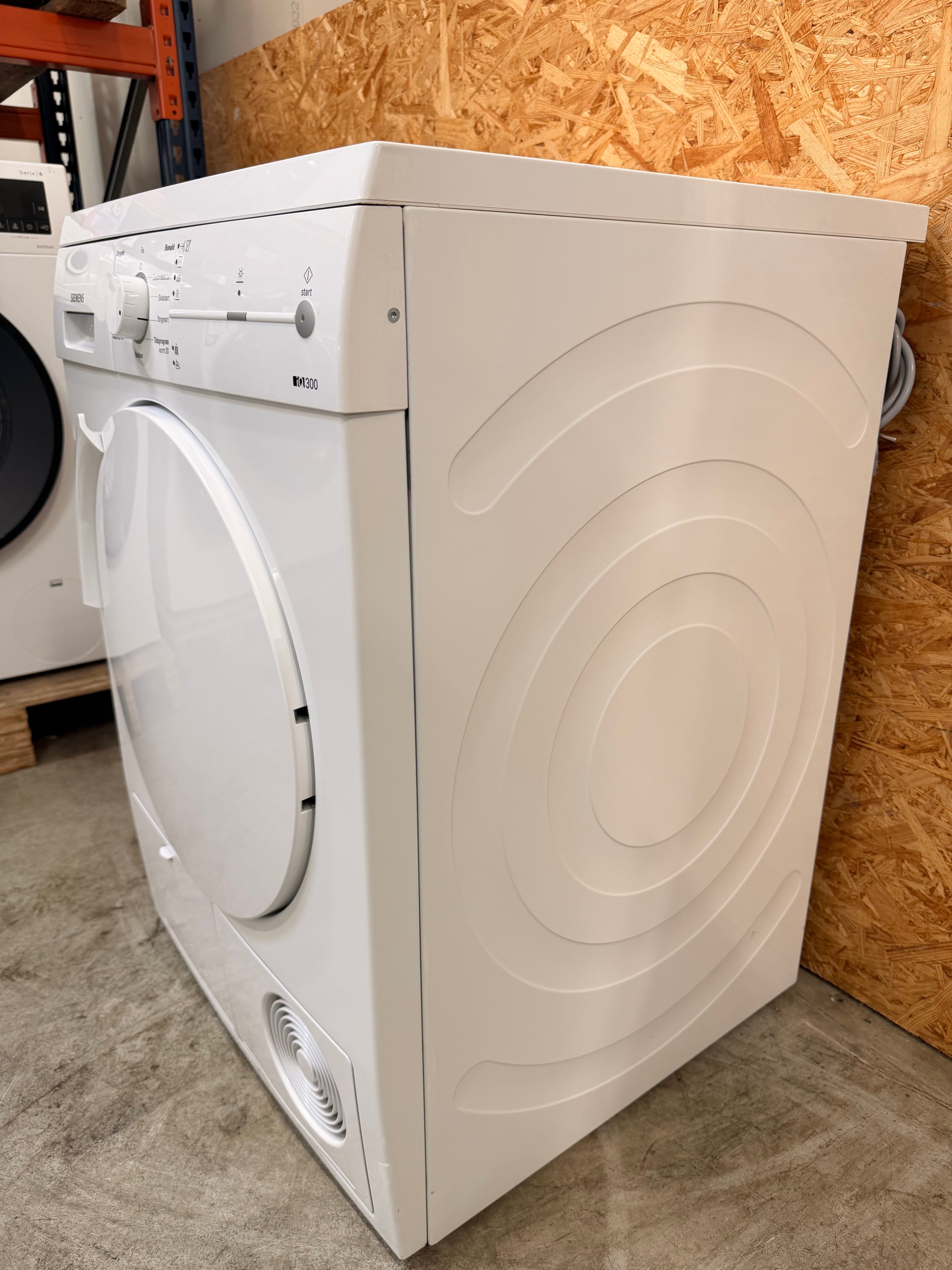 Siemens IQ300 tørretumbler WT44E103DN - D19991