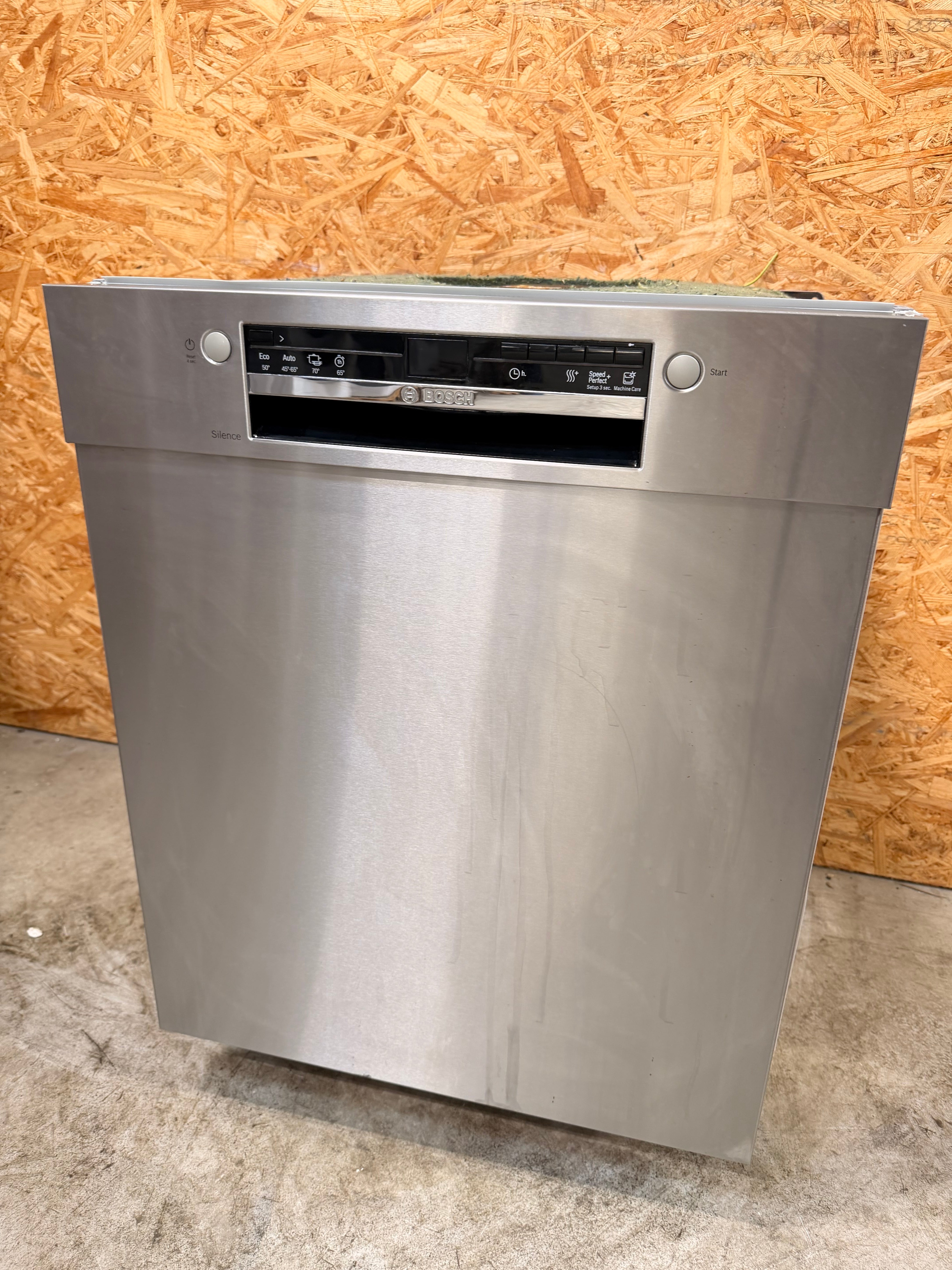 Bosch opvaskemaskine SGU2HVS20E- D19980