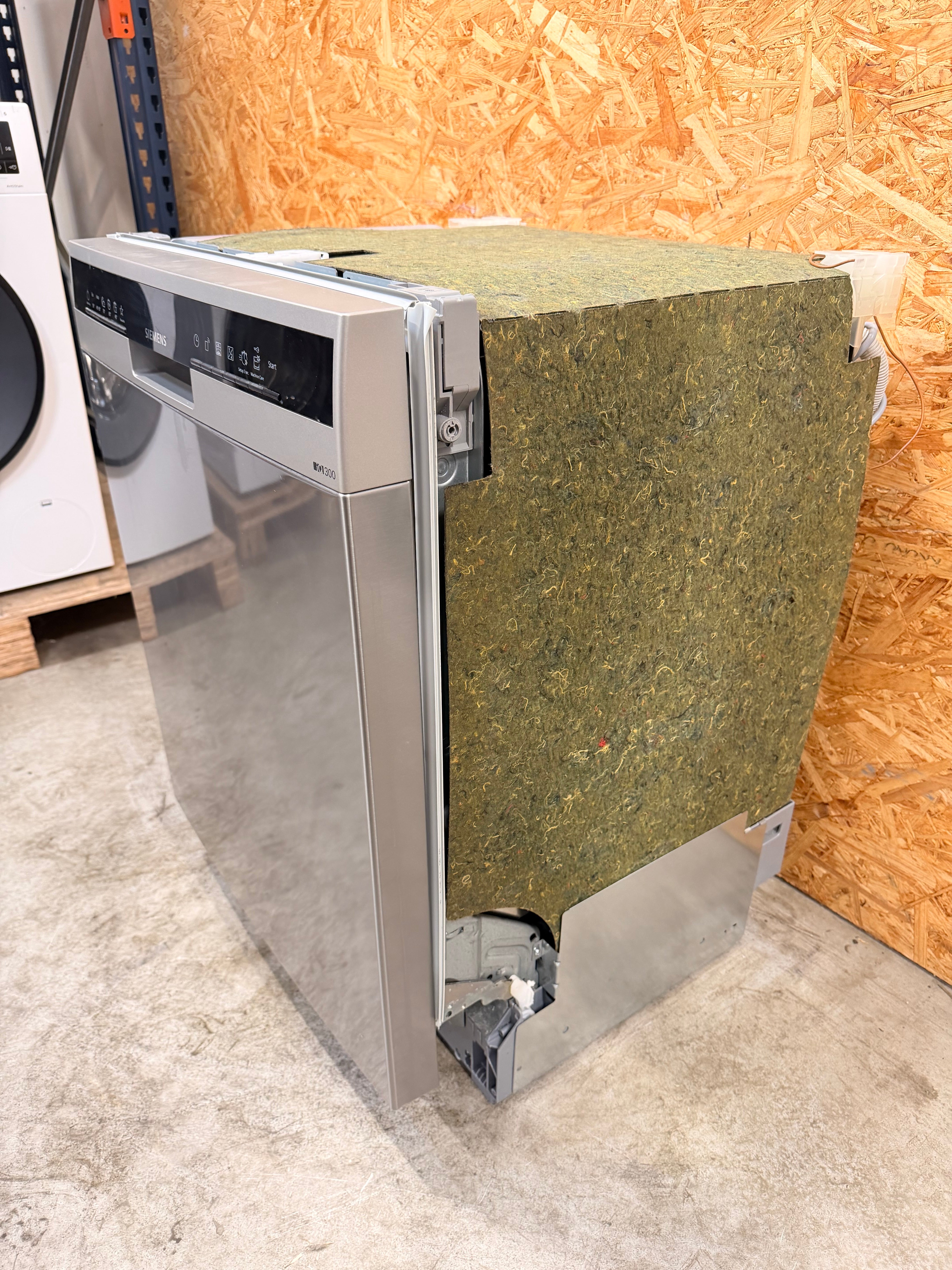 Siemens iQ300 opvaskemaskine SN43HI88CS - D19573