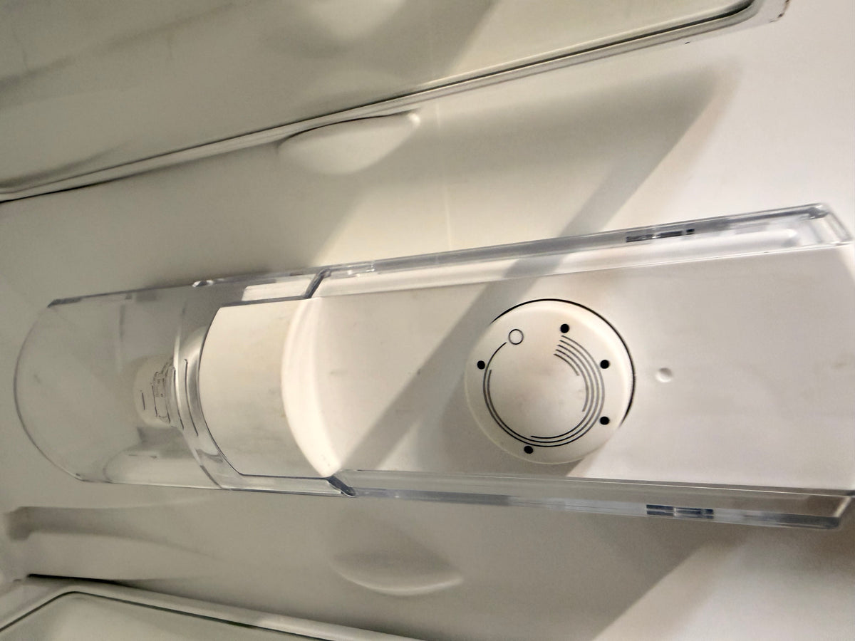 Siemens integrerbar køle/fryseskab KI38VV20 - D19270